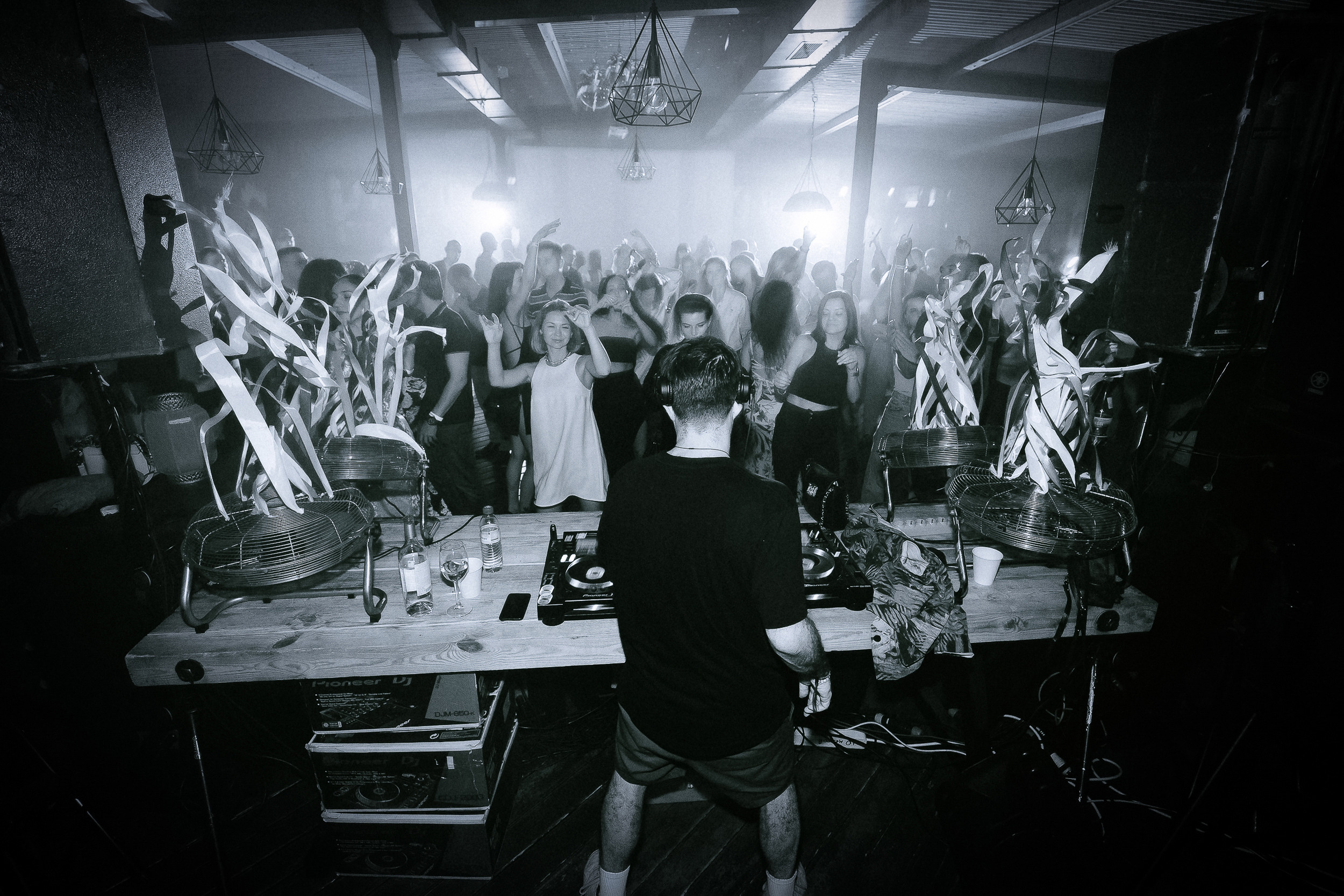 Backyard. Фото и видео контент за одну съемку — Веретенников Егор