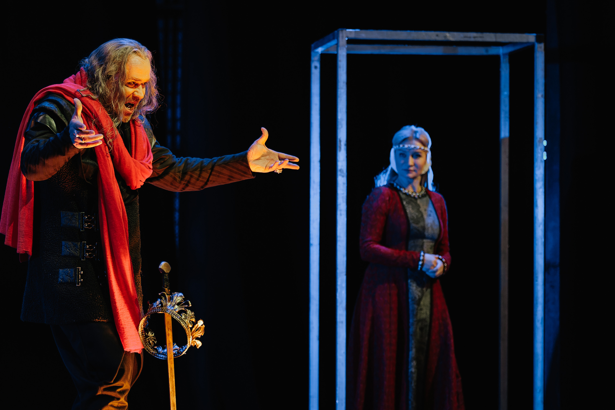 «Лев зимой». Фото и видео контент за одну съемку — Веретенников Егор