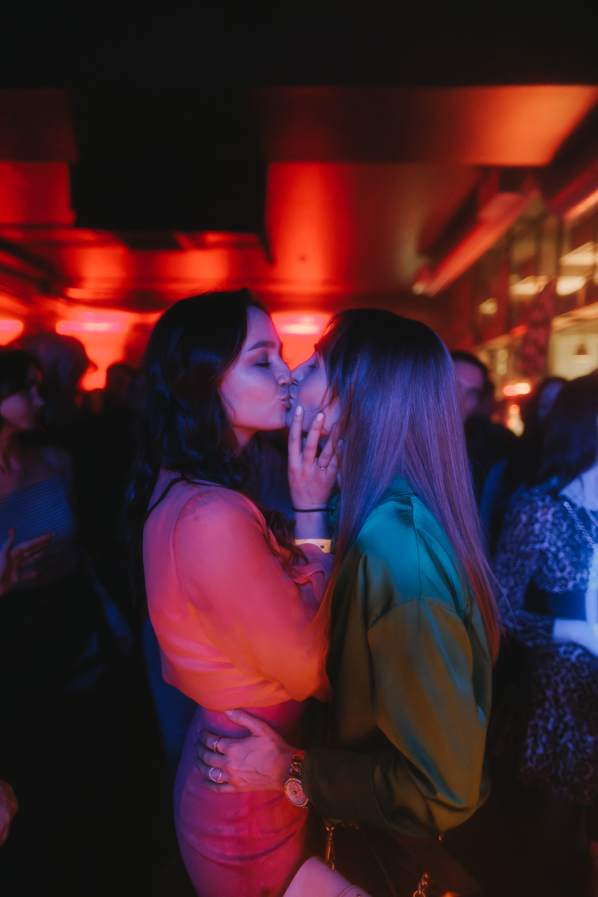 MANTRA: Betelgeize. Фото и видео контент за одну съемку — Веретенников Егор