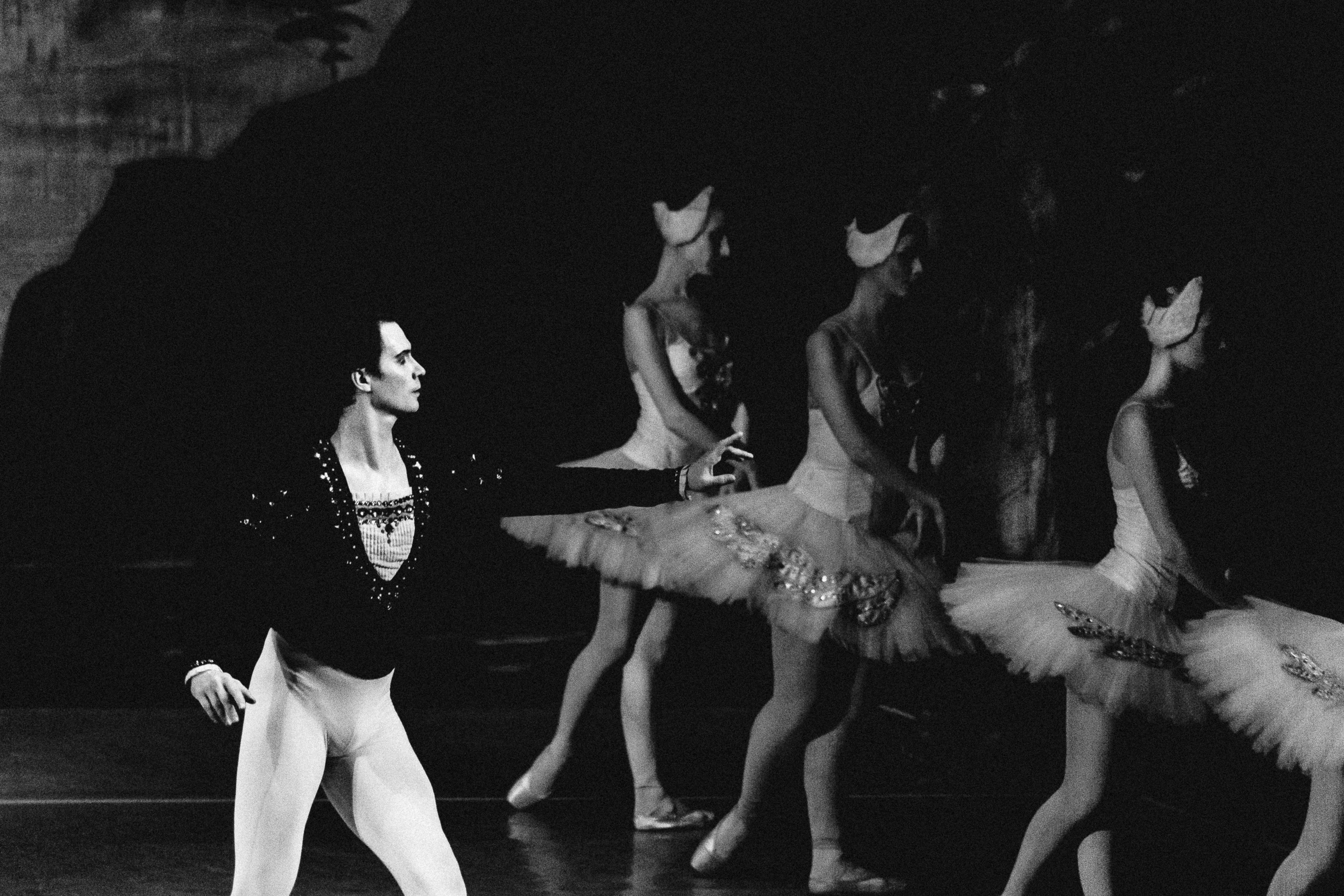 «Лебединое озеро». Фото и видео контент за одну съемку — Веретенников Егор