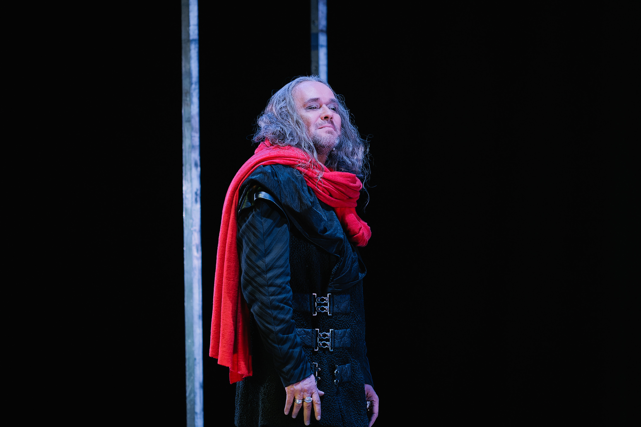 «Лев зимой». Фото и видео контент за одну съемку — Веретенников Егор