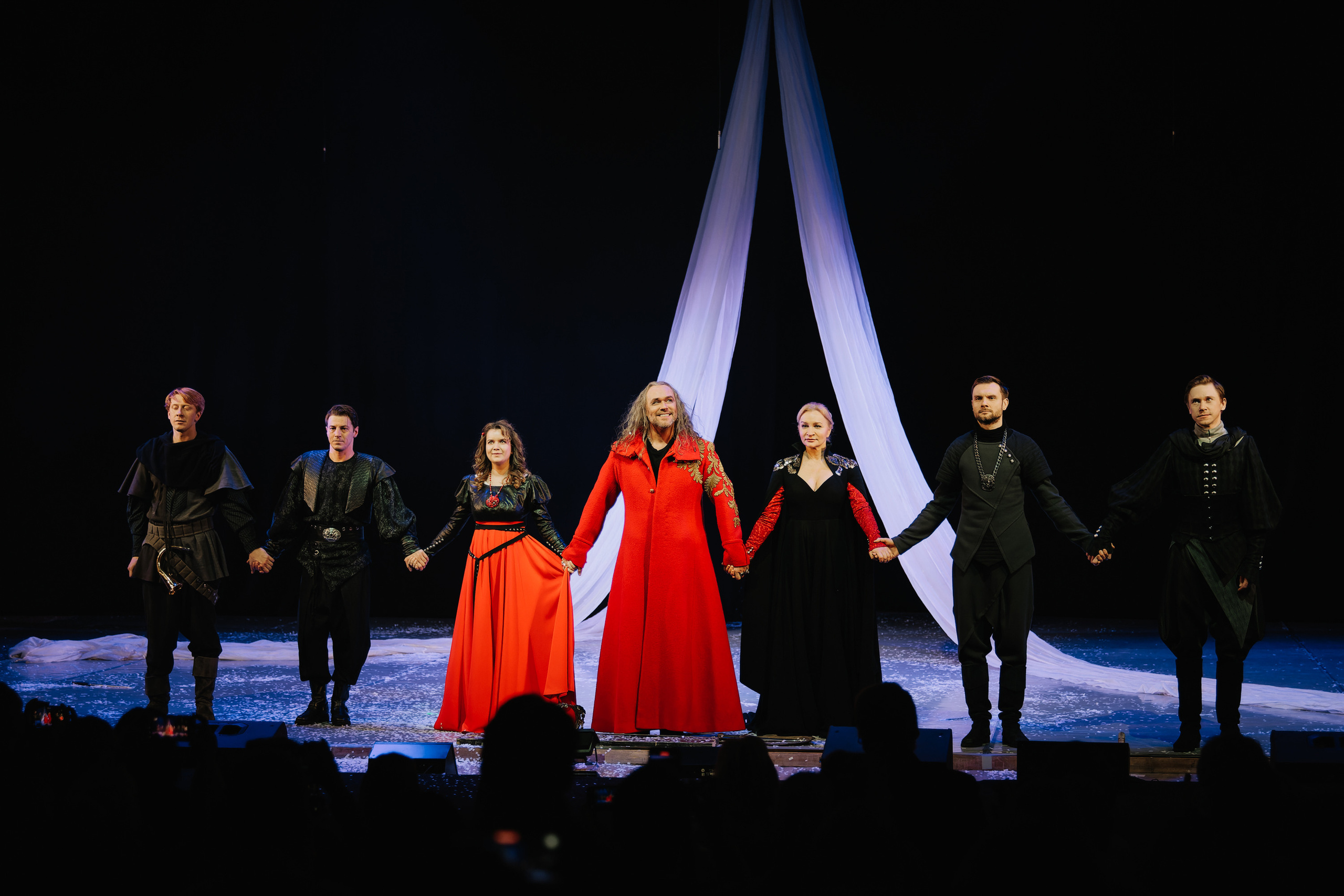 «Лев зимой». Фото и видео контент за одну съемку — Веретенников Егор