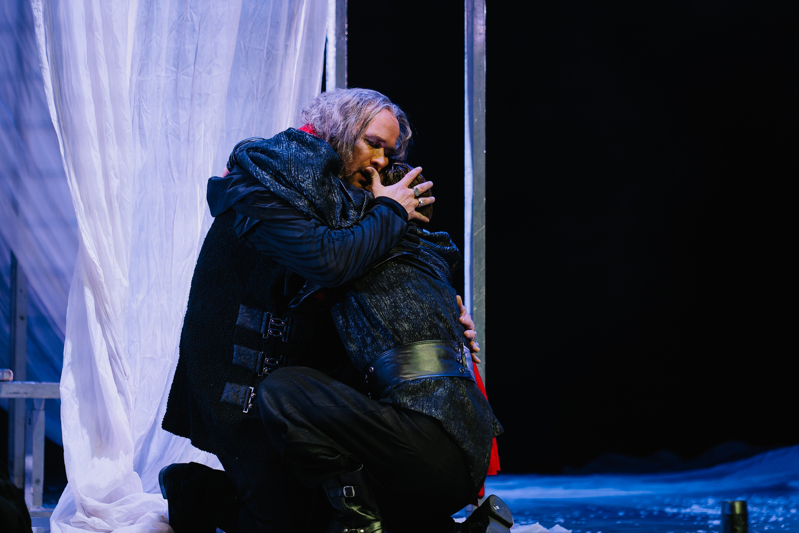 «Лев зимой». Фото и видео контент за одну съемку — Веретенников Егор