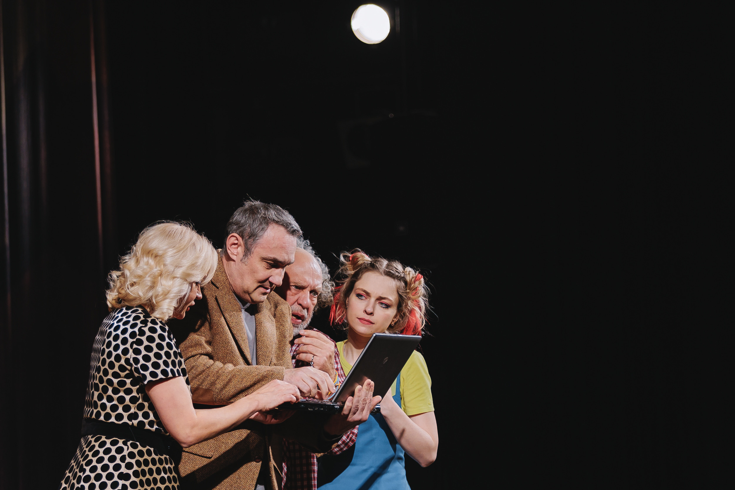 «У каждого свои недостатки». Фото и видео контент за одну съемку — Веретенников Егор