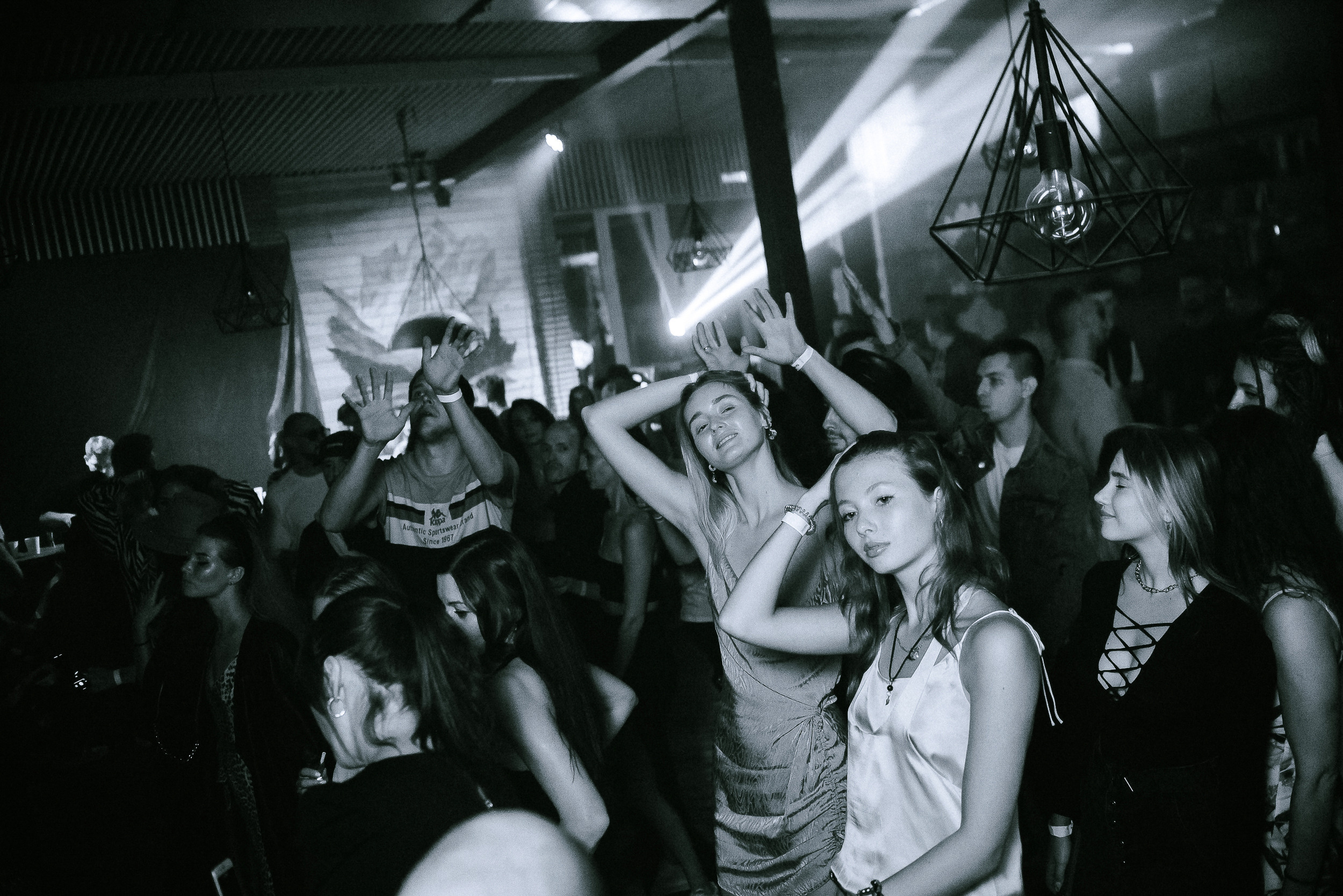 Backyard. Фото и видео контент за одну съемку — Веретенников Егор