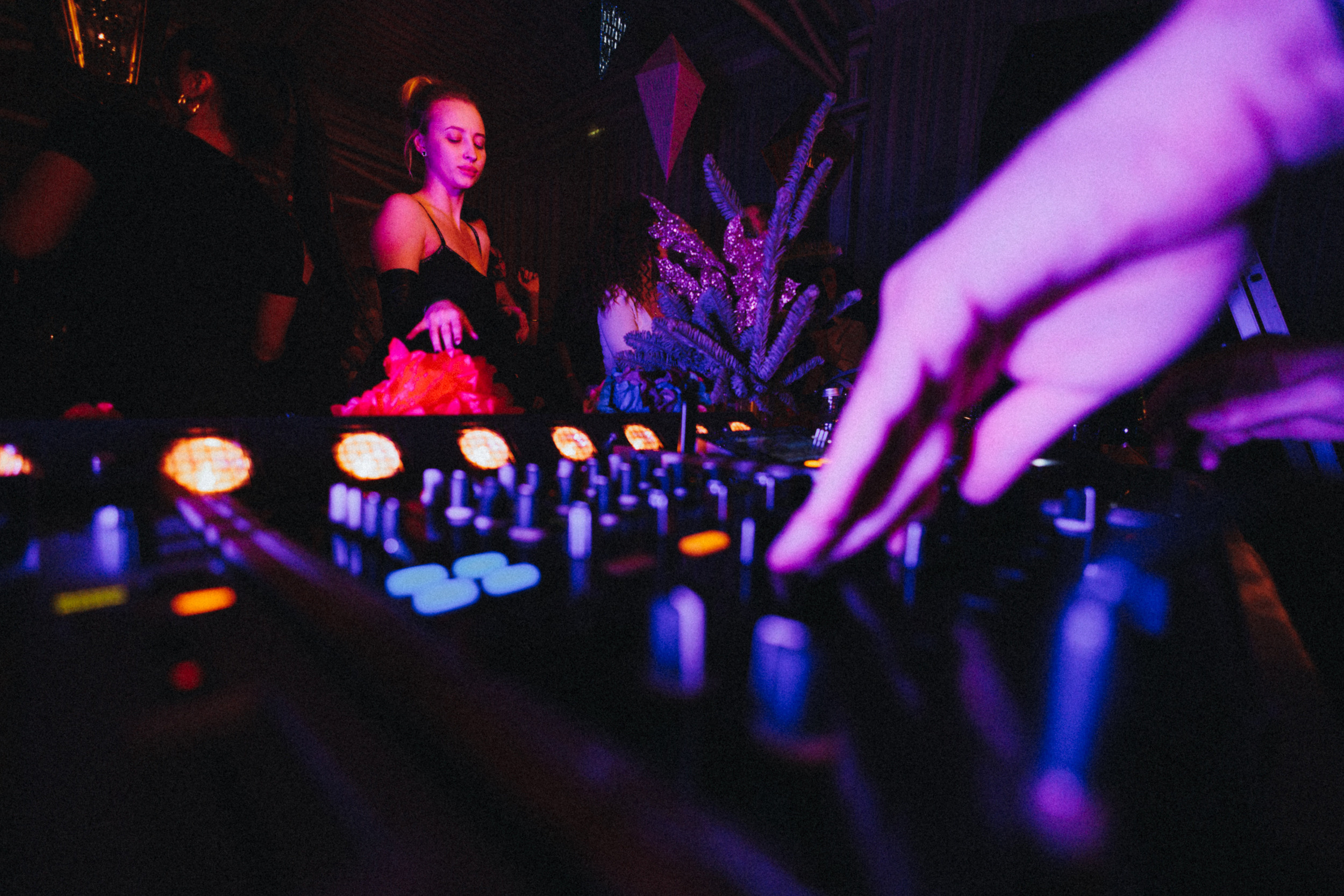 New Year Circus. Фото и видео контент за одну съемку — Веретенников Егор