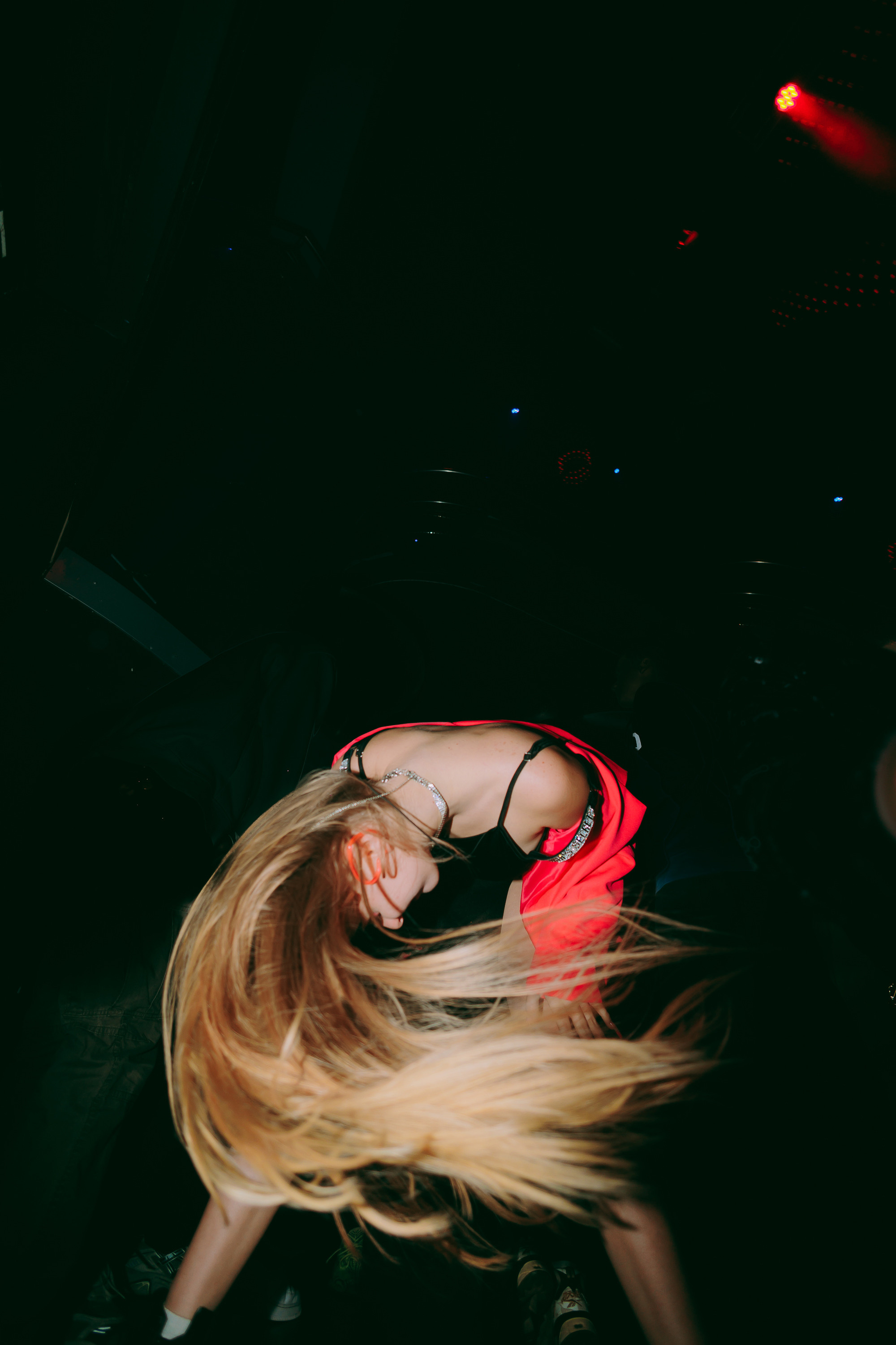 Repeat: 3 years. Фото и видео контент за одну съемку — Веретенников Егор