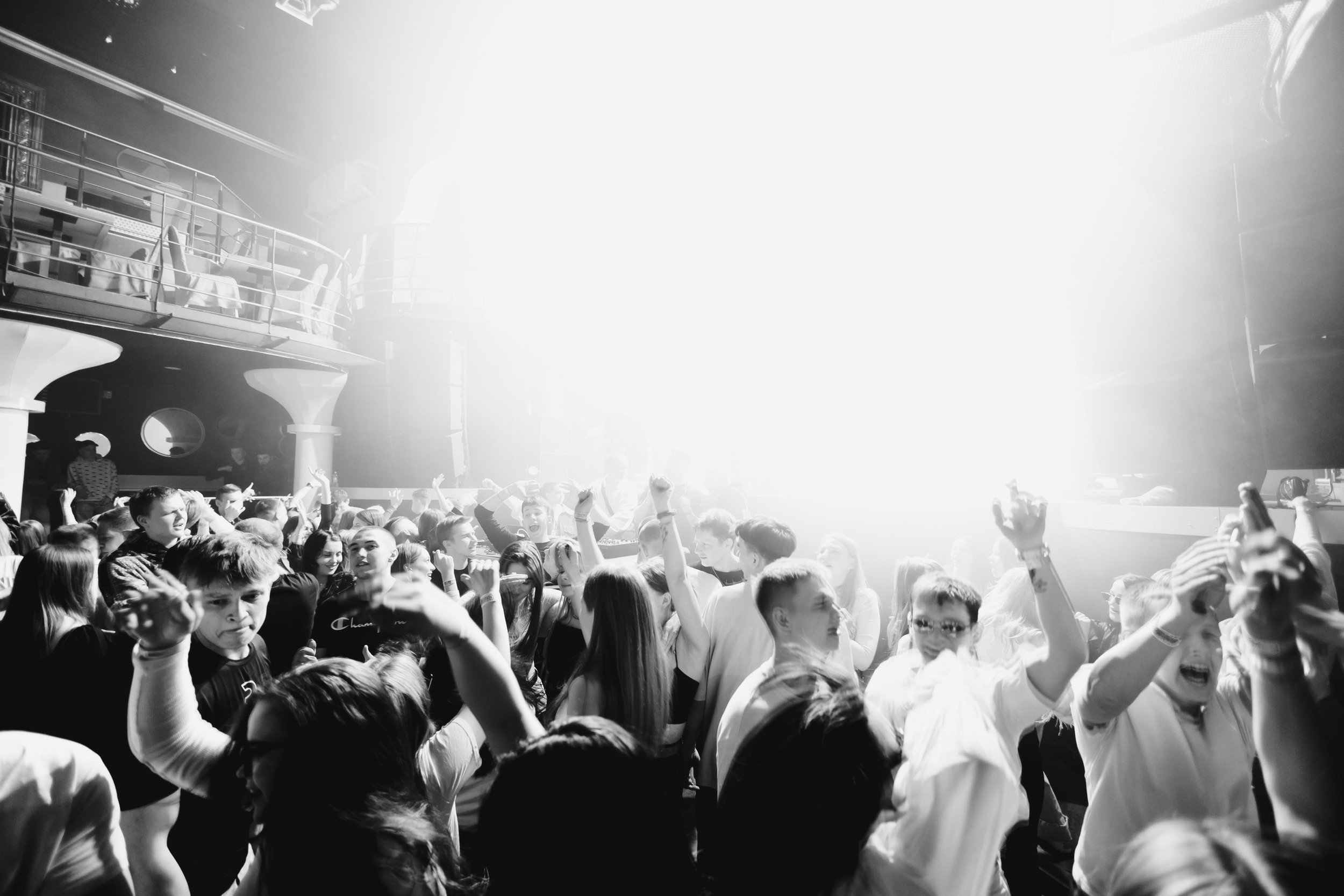 Repeat. Фото и видео контент за одну съемку — Веретенников Егор