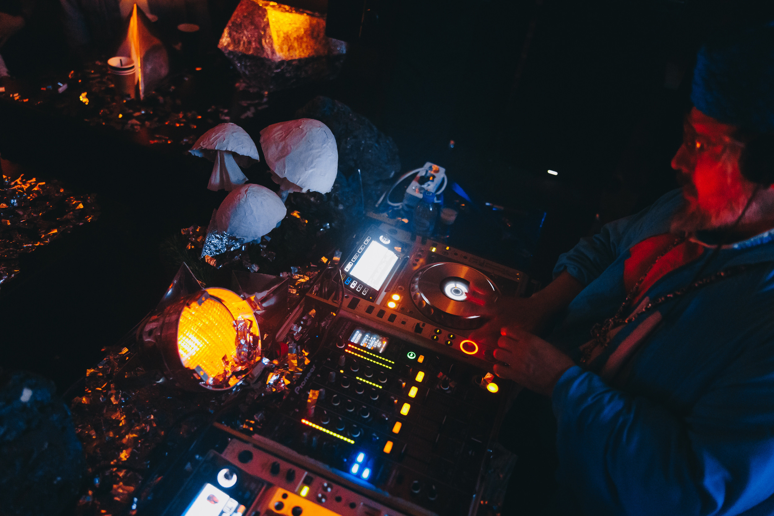 List. Фото и видео контент за одну съемку — Веретенников Егор