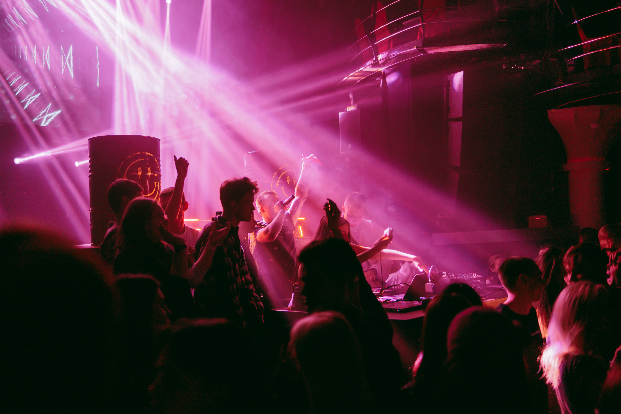 Repeat. Фото и видео контент за одну съемку — Веретенников Егор