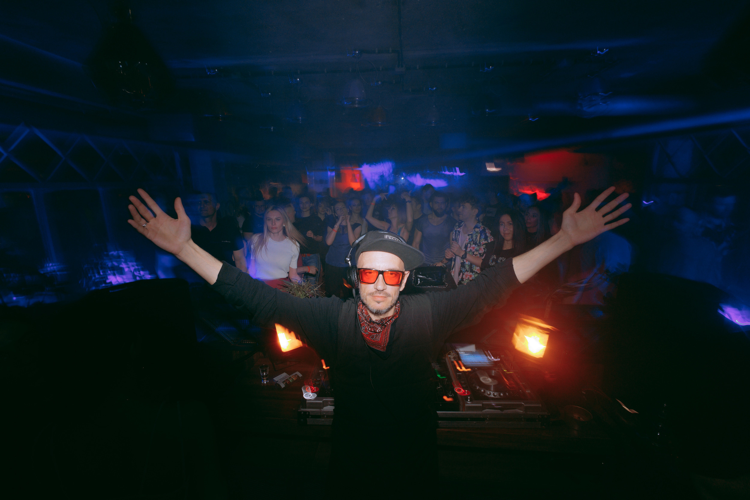 MANTRA: Spider. Фото и видео контент за одну съемку — Веретенников Егор