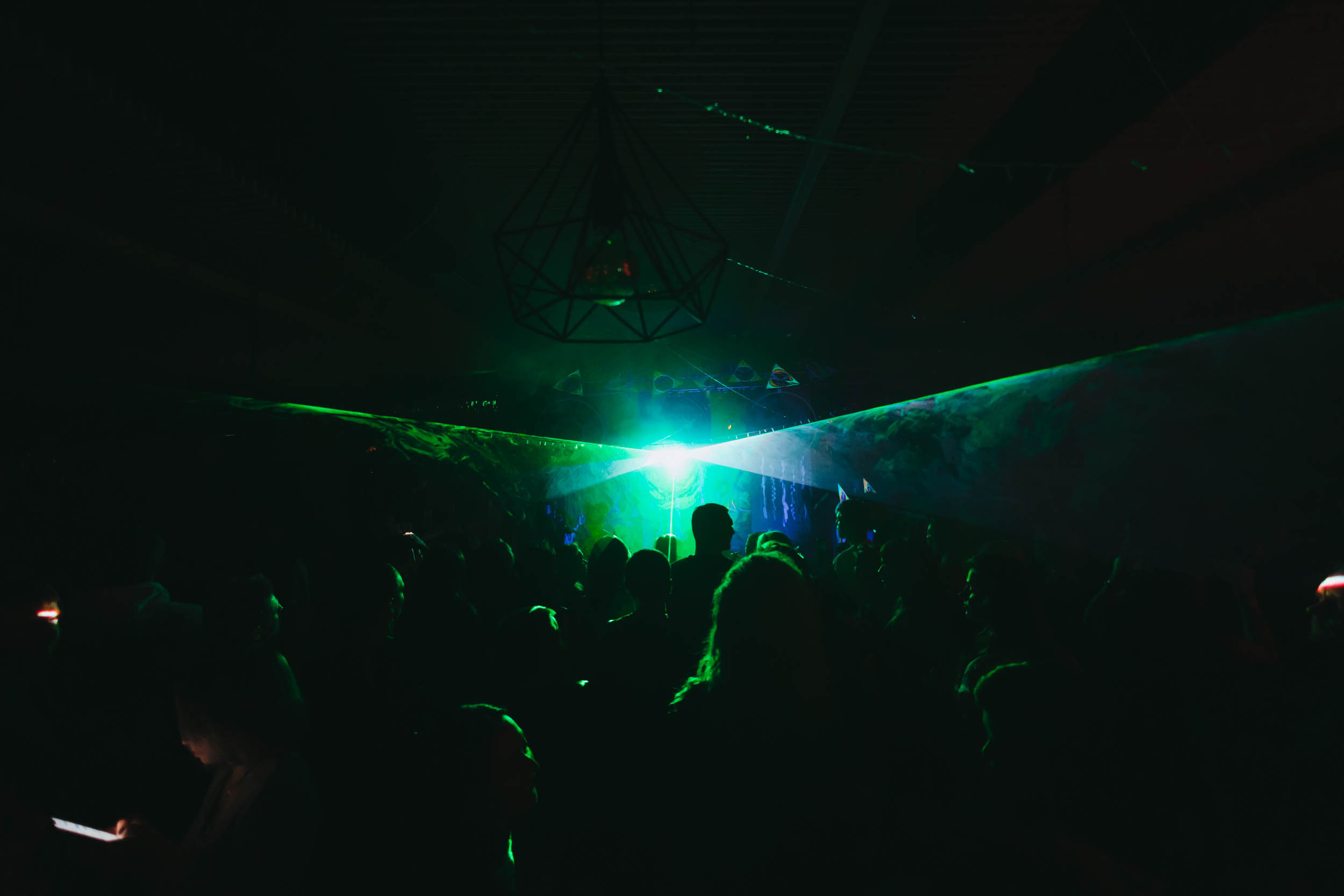 MANTRA: Acrobat. Фото и видео контент за одну съемку — Веретенников Егор