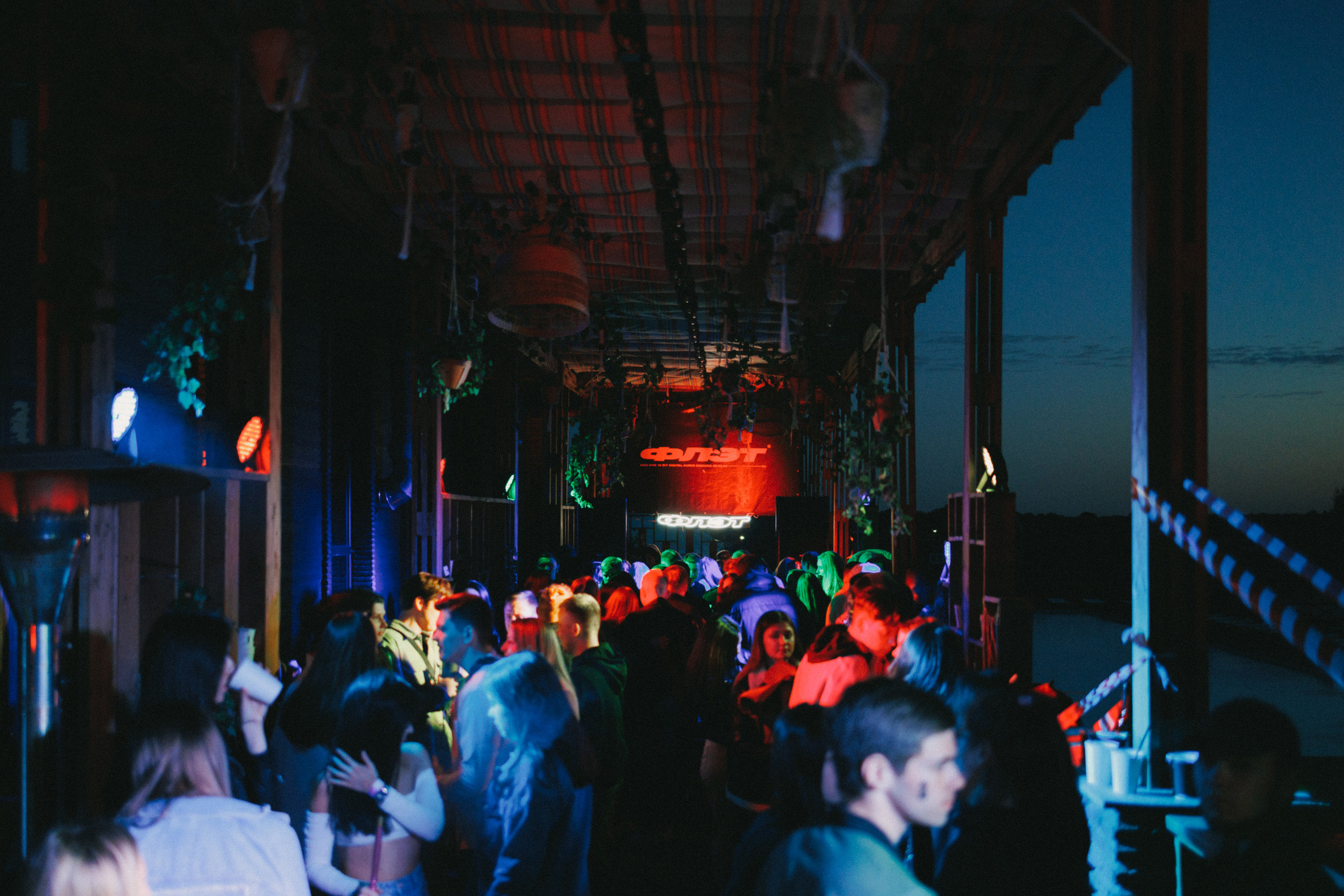 ФЛЭТ. Фото и видео контент за одну съемку — Веретенников Егор