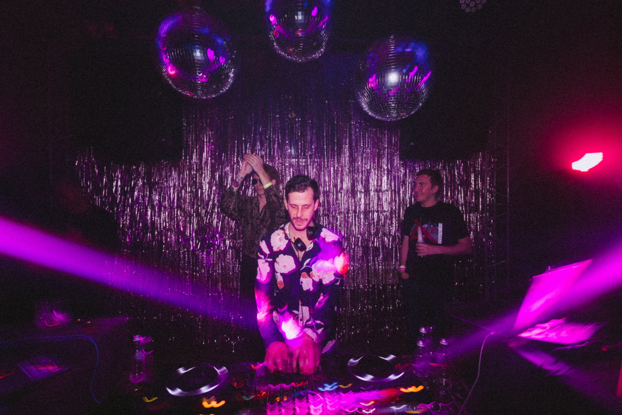 Vie Parisienne with Damien Vandesande (France). Фото и видео контент за одну съемку — Веретенников Егор