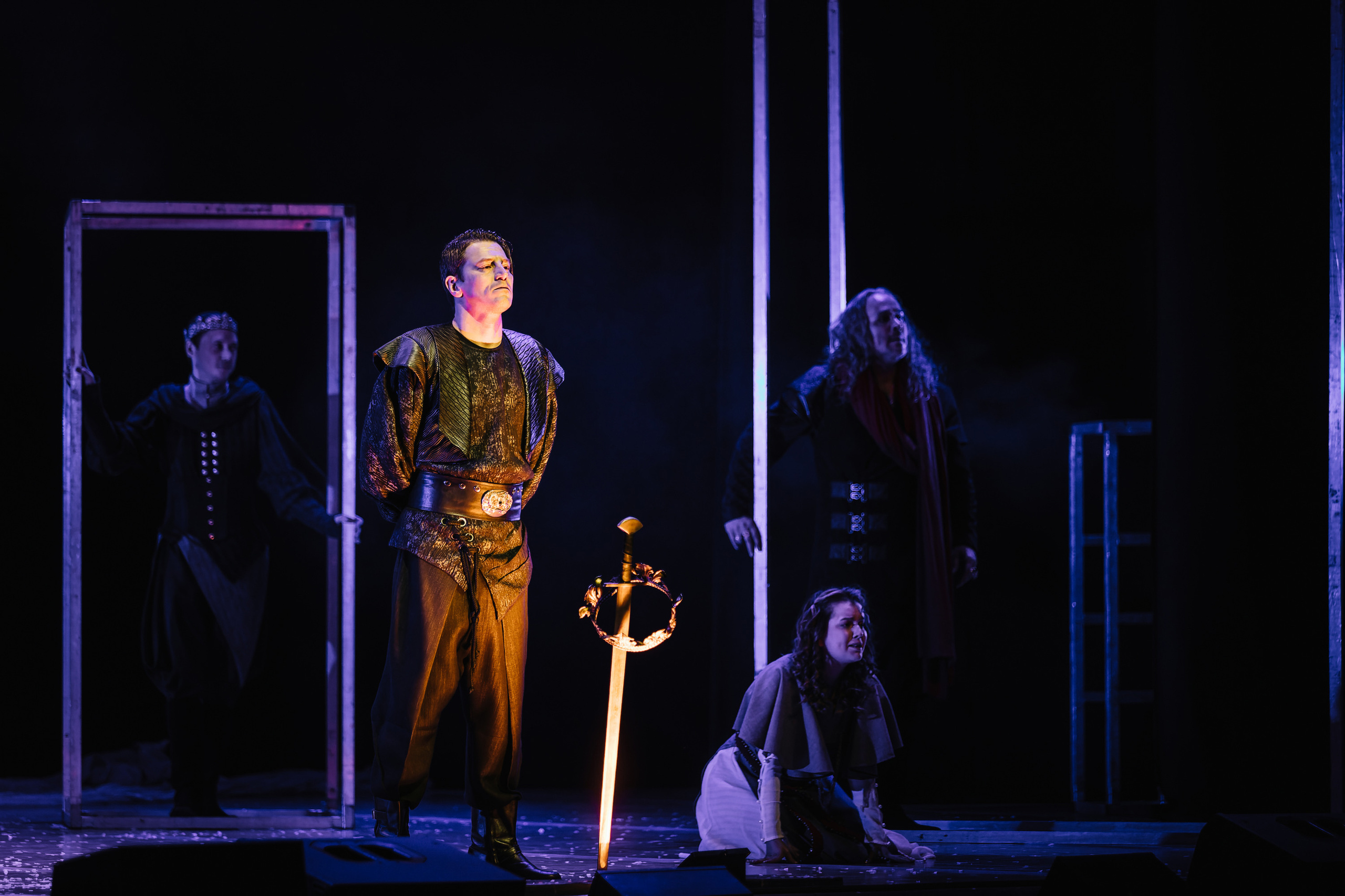 «Лев зимой». Фото и видео контент за одну съемку — Веретенников Егор