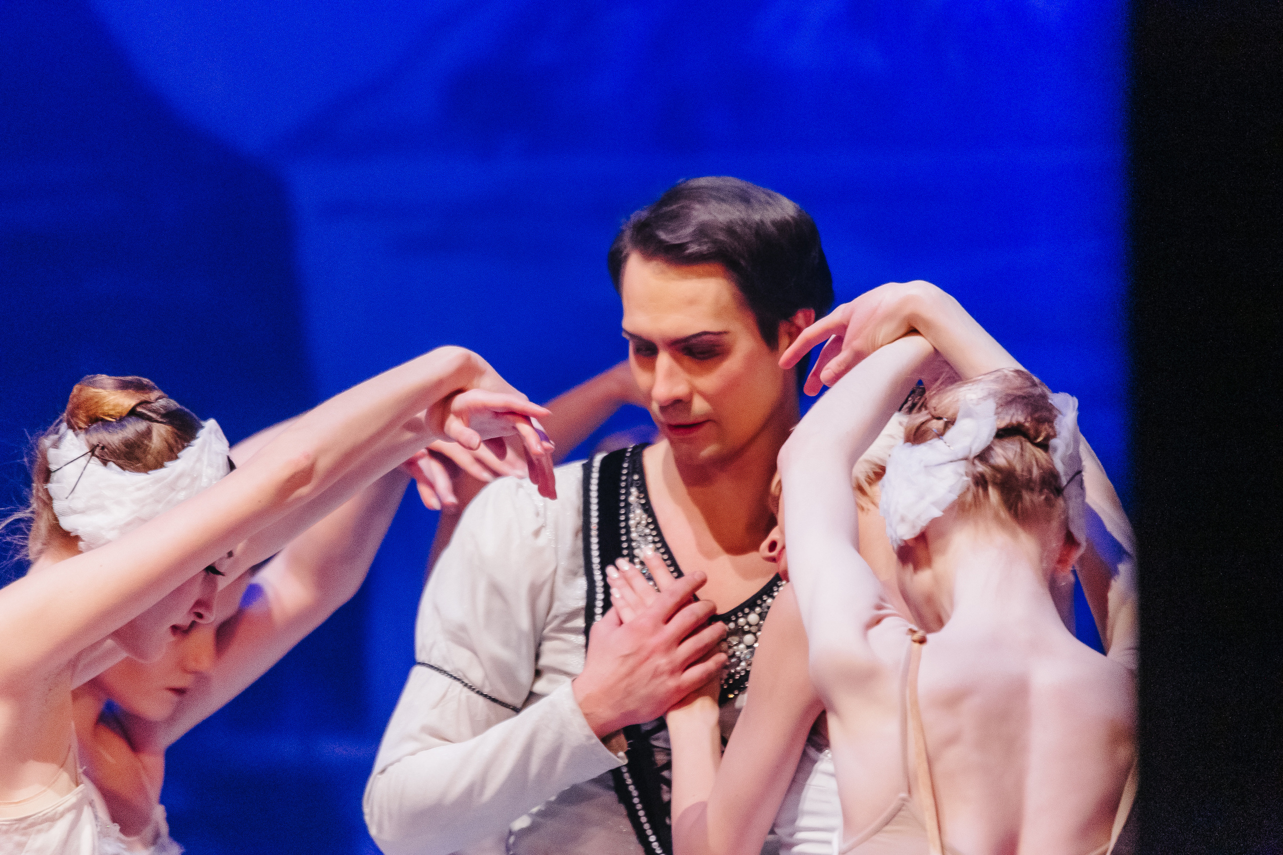 «Лебединое озеро». Фото и видео контент за одну съемку — Веретенников Егор