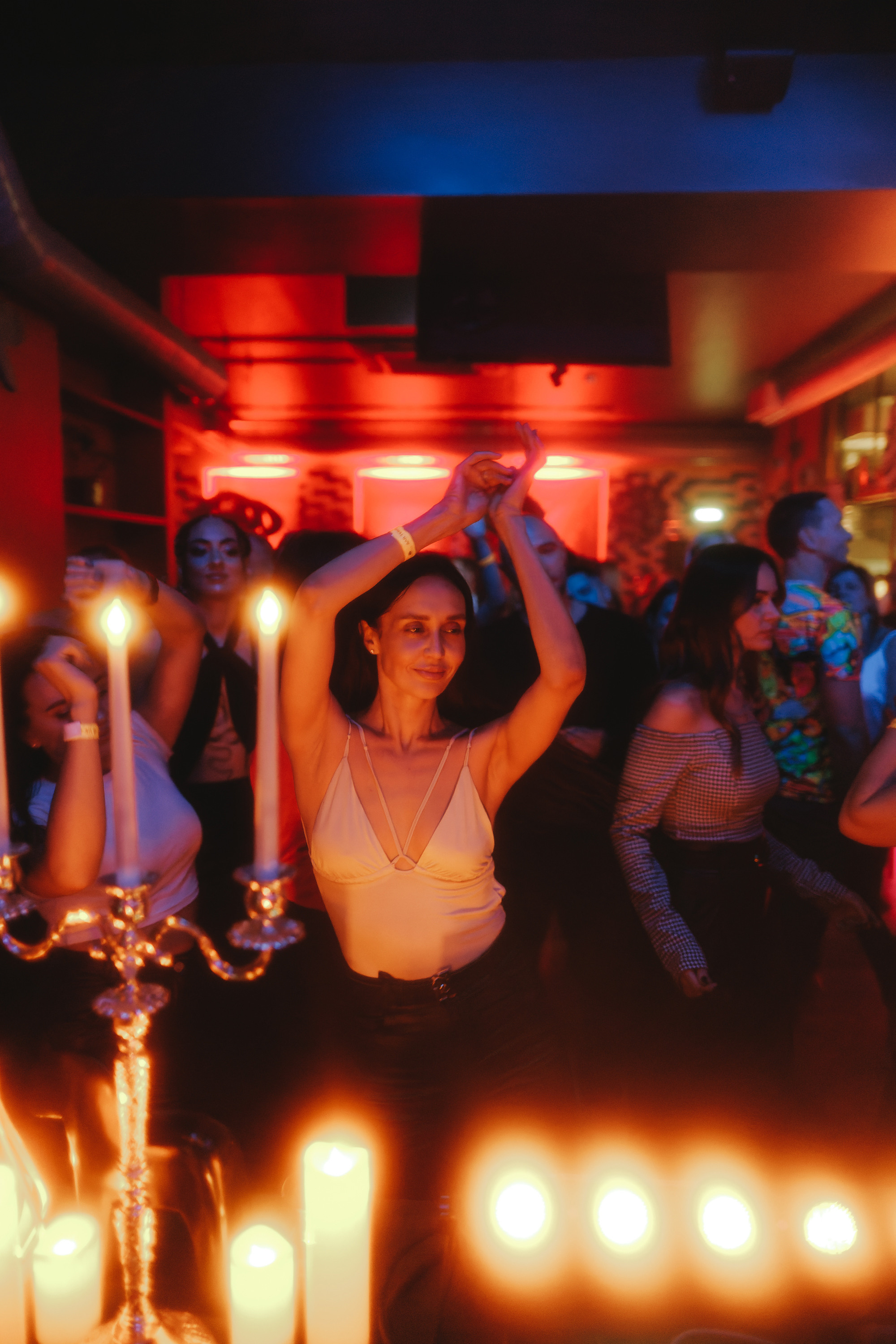 MANTRA: Betelgeize. Фото и видео контент за одну съемку — Веретенников Егор