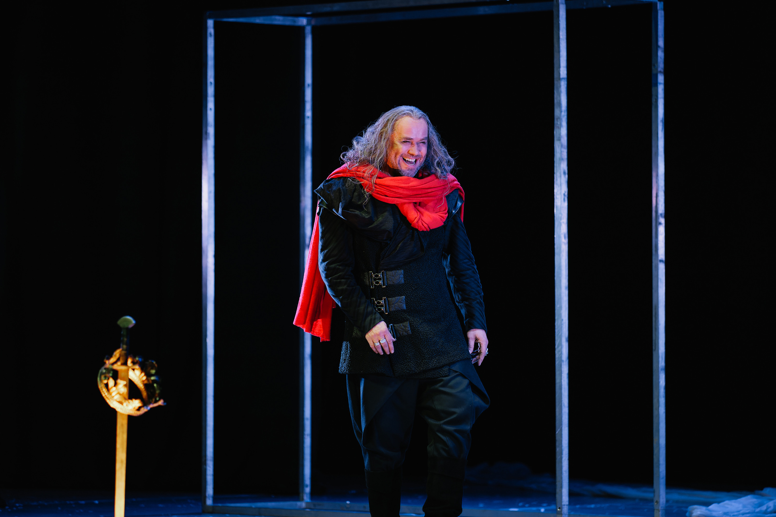 «Лев зимой». Фото и видео контент за одну съемку — Веретенников Егор