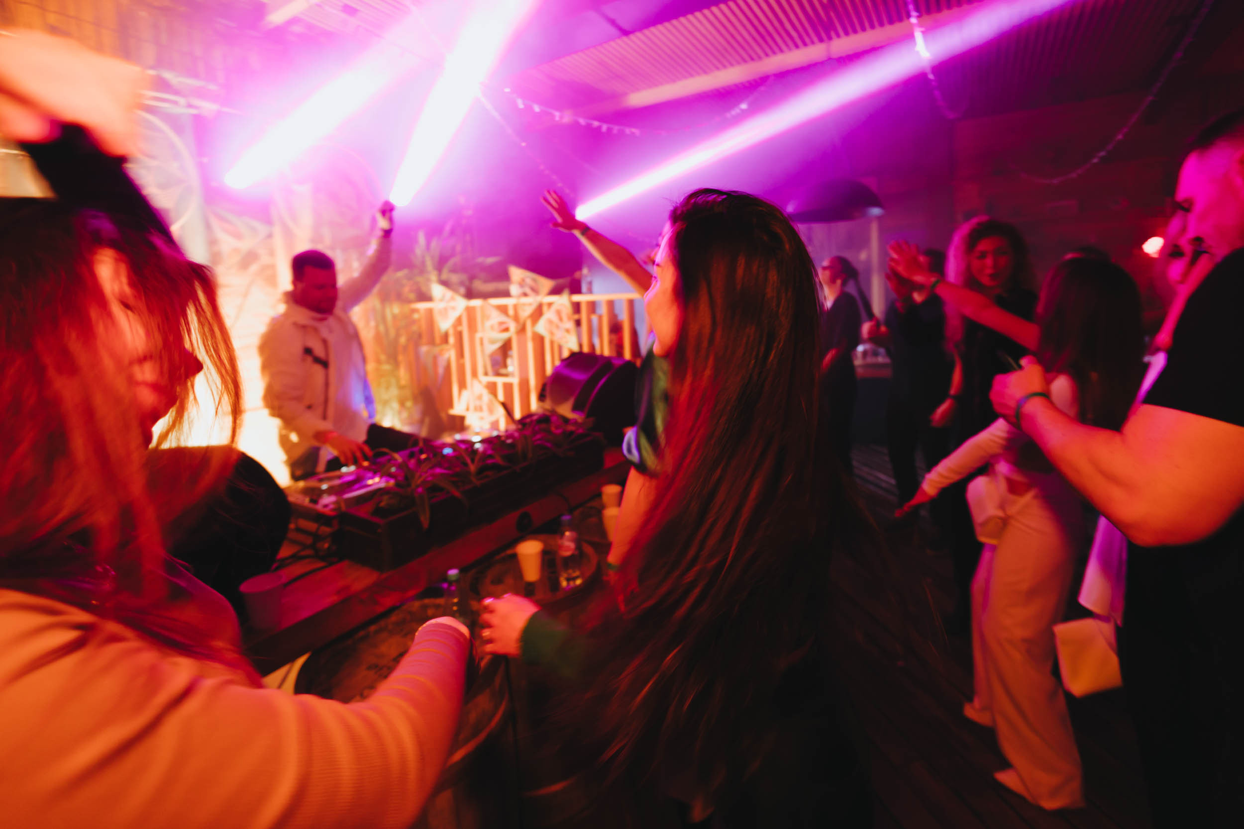 MANTRA: Acrobat. Фото и видео контент за одну съемку — Веретенников Егор