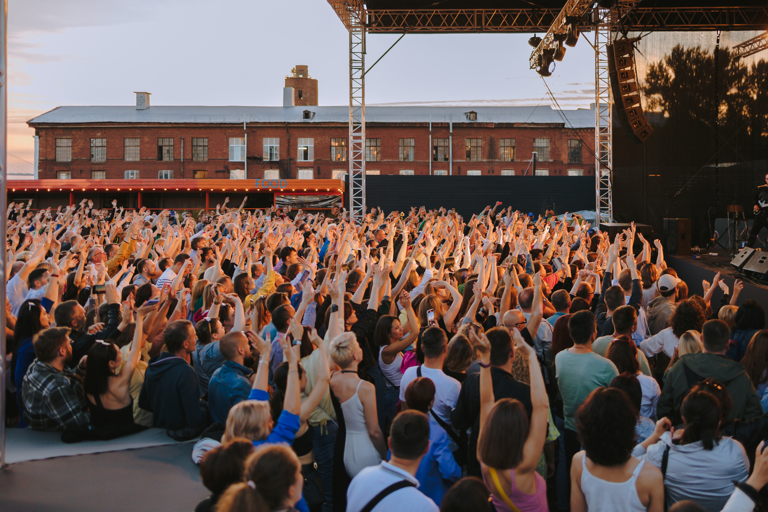 Uma2rman. Фото и видео контент за одну съемку — Веретенников Егор