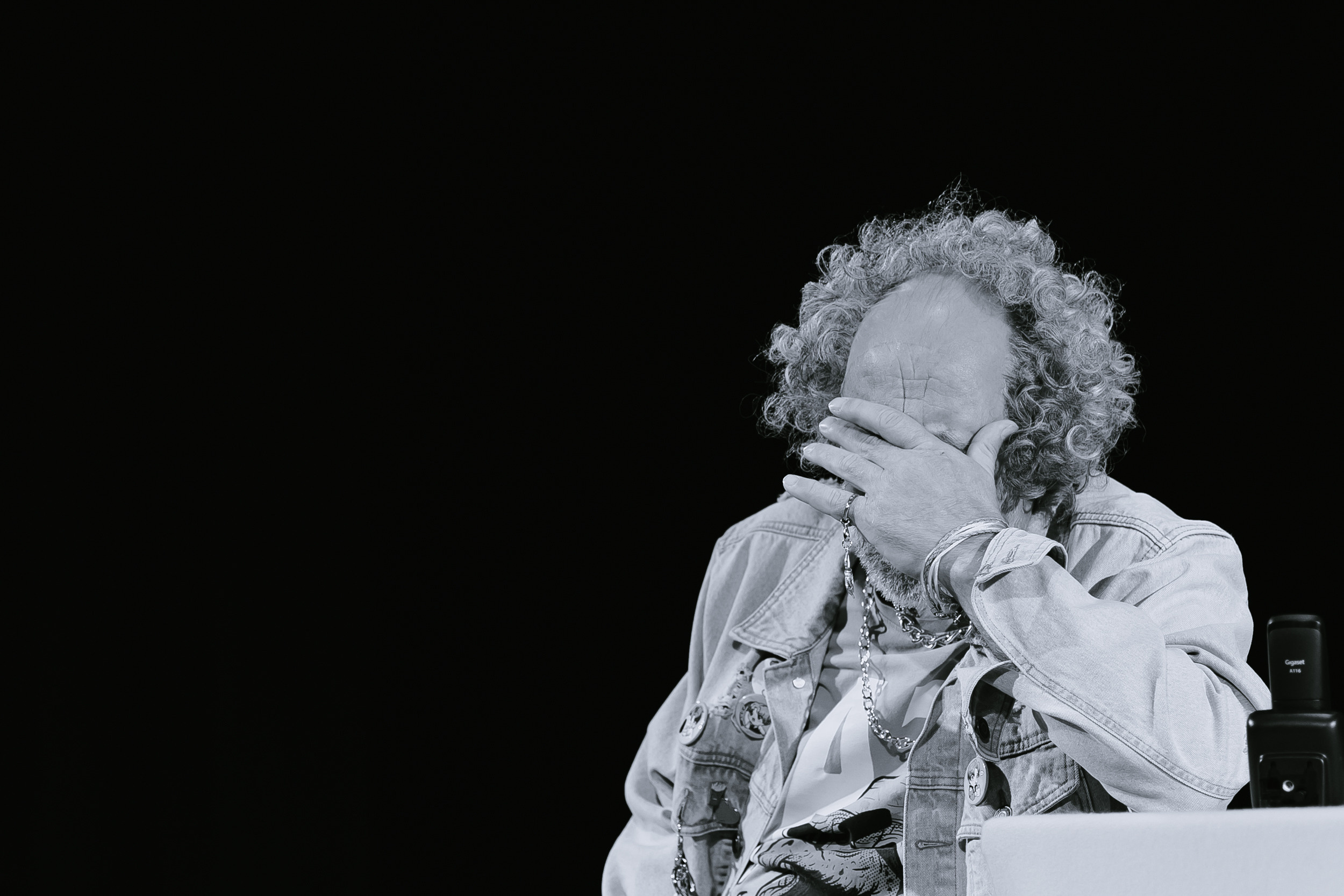 «У каждого свои недостатки». Фото и видео контент за одну съемку — Веретенников Егор