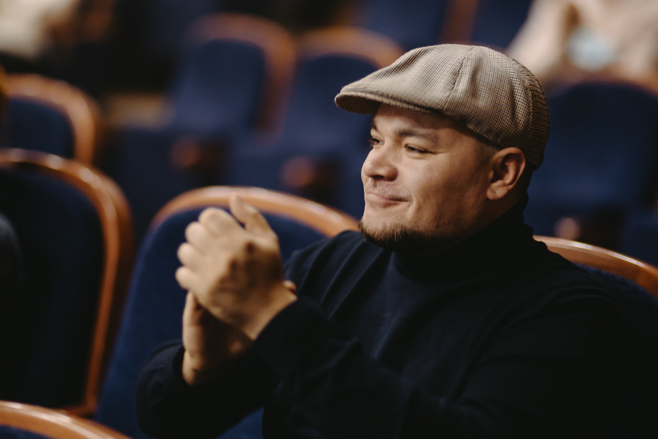 Сурганова и оркестр. Фото и видео контент за одну съемку — Веретенников Егор