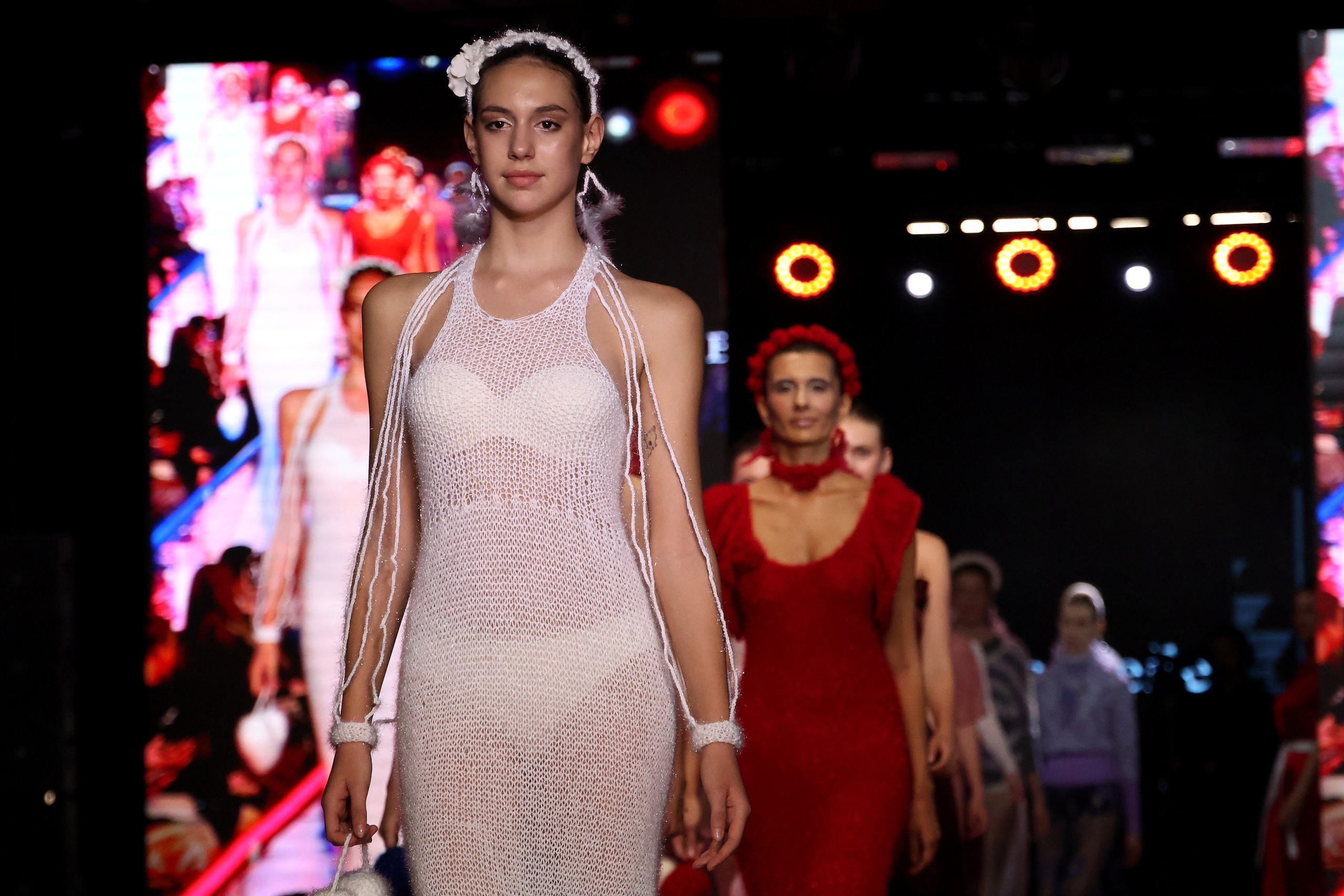 Показ МКММ на Якиманке 26. Спортивный и репортажный фотограф Ермакова Светлана