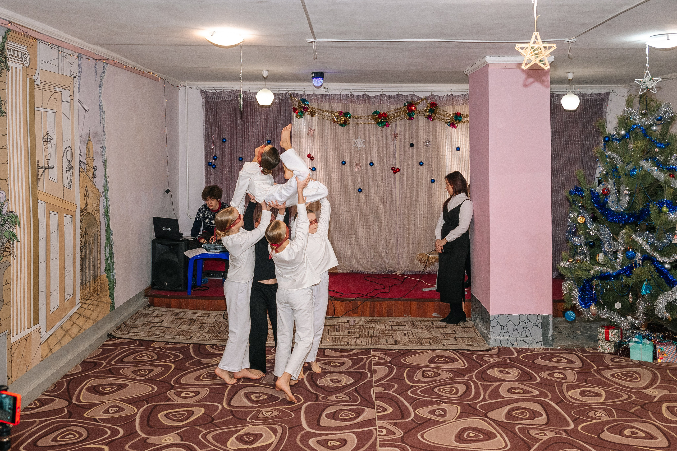 Новогодняя ёлка 2026. Семейный клуб «Открытый город»