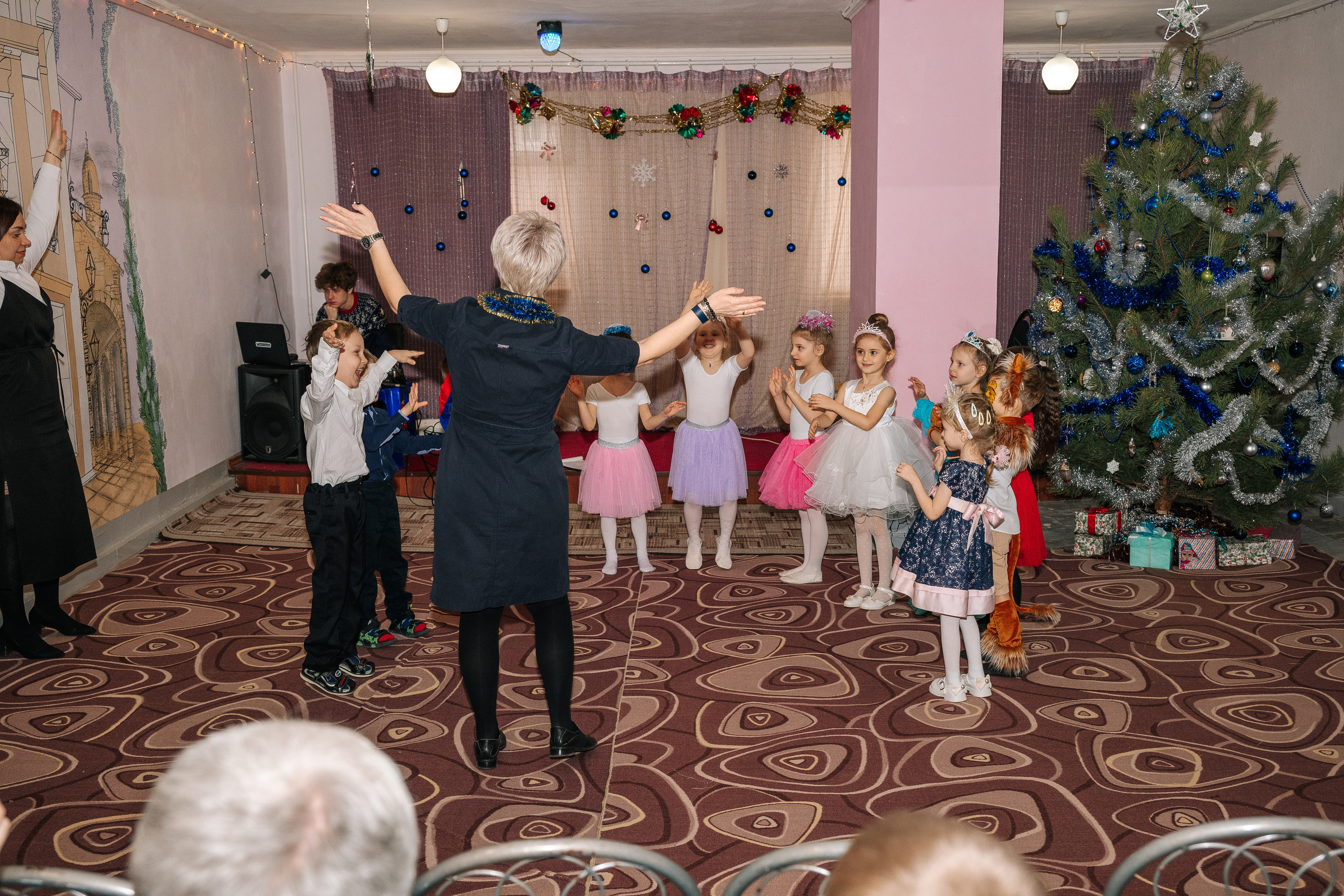 Новогодняя ёлка 2026. Семейный клуб «Открытый город»