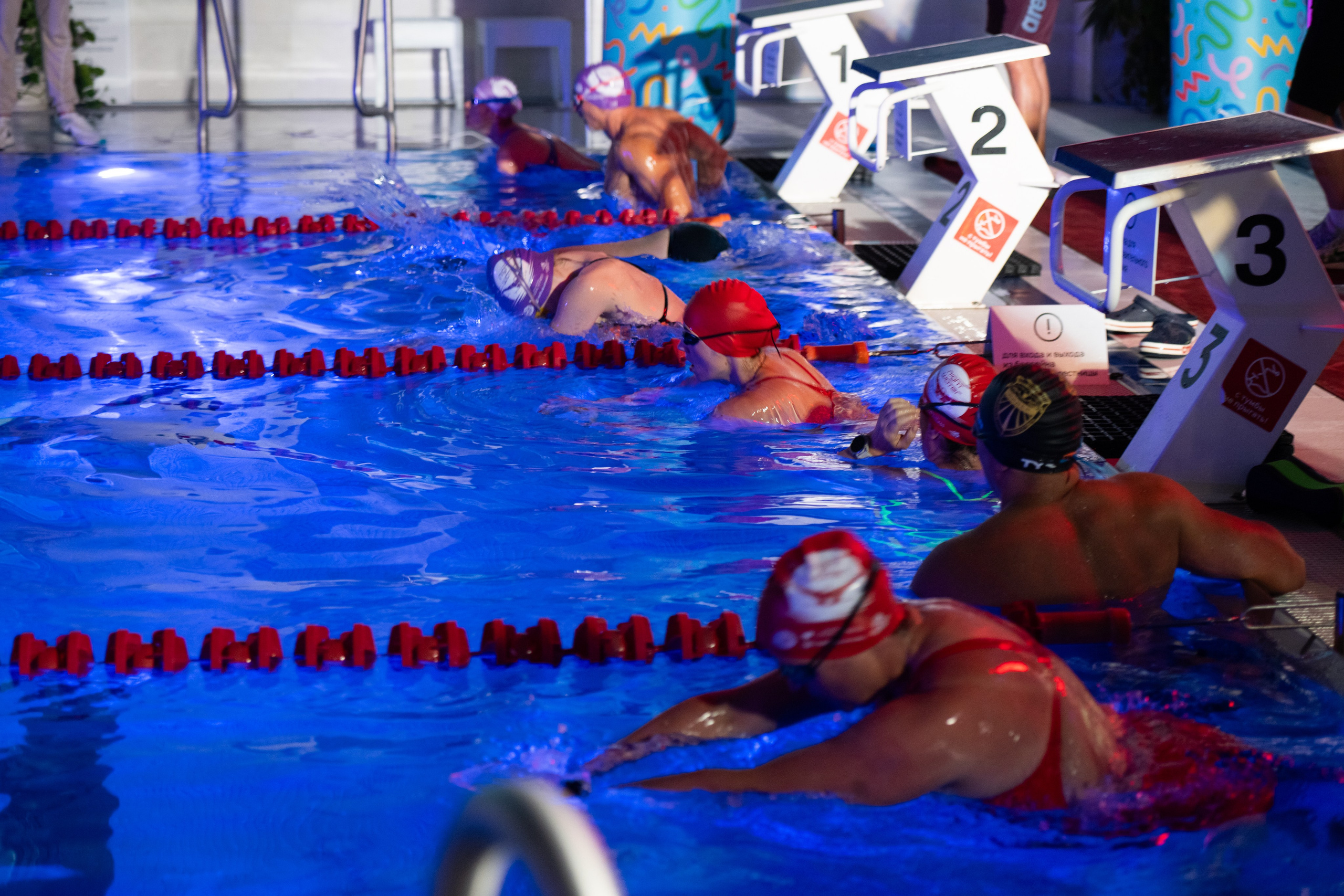 NIGHT WATER. ДИНА МИХНЕВА спортивный фотограф Москва