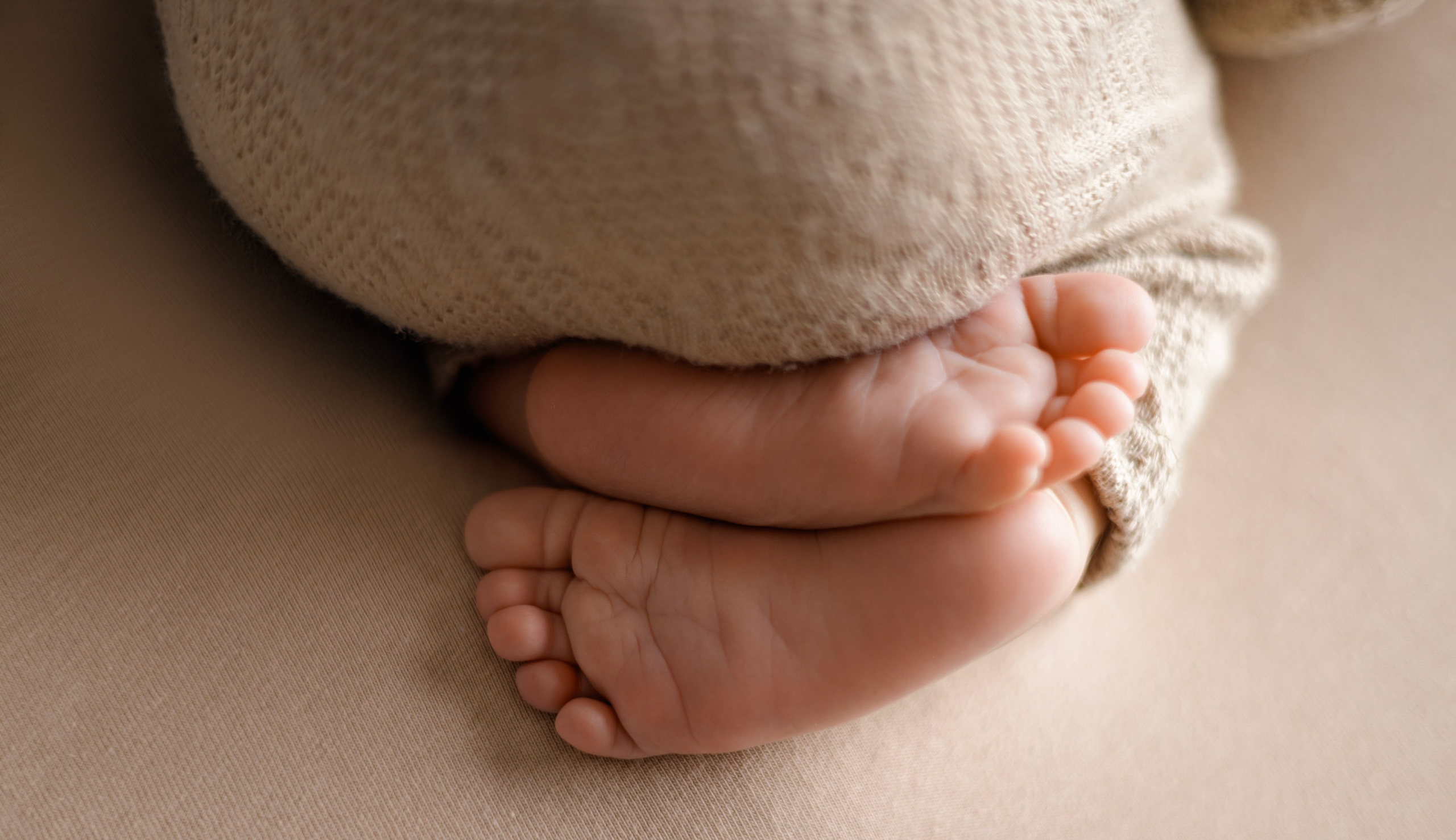 Григорий. Евгения Горбунова фотограф новорожденных в Новом Уренгое