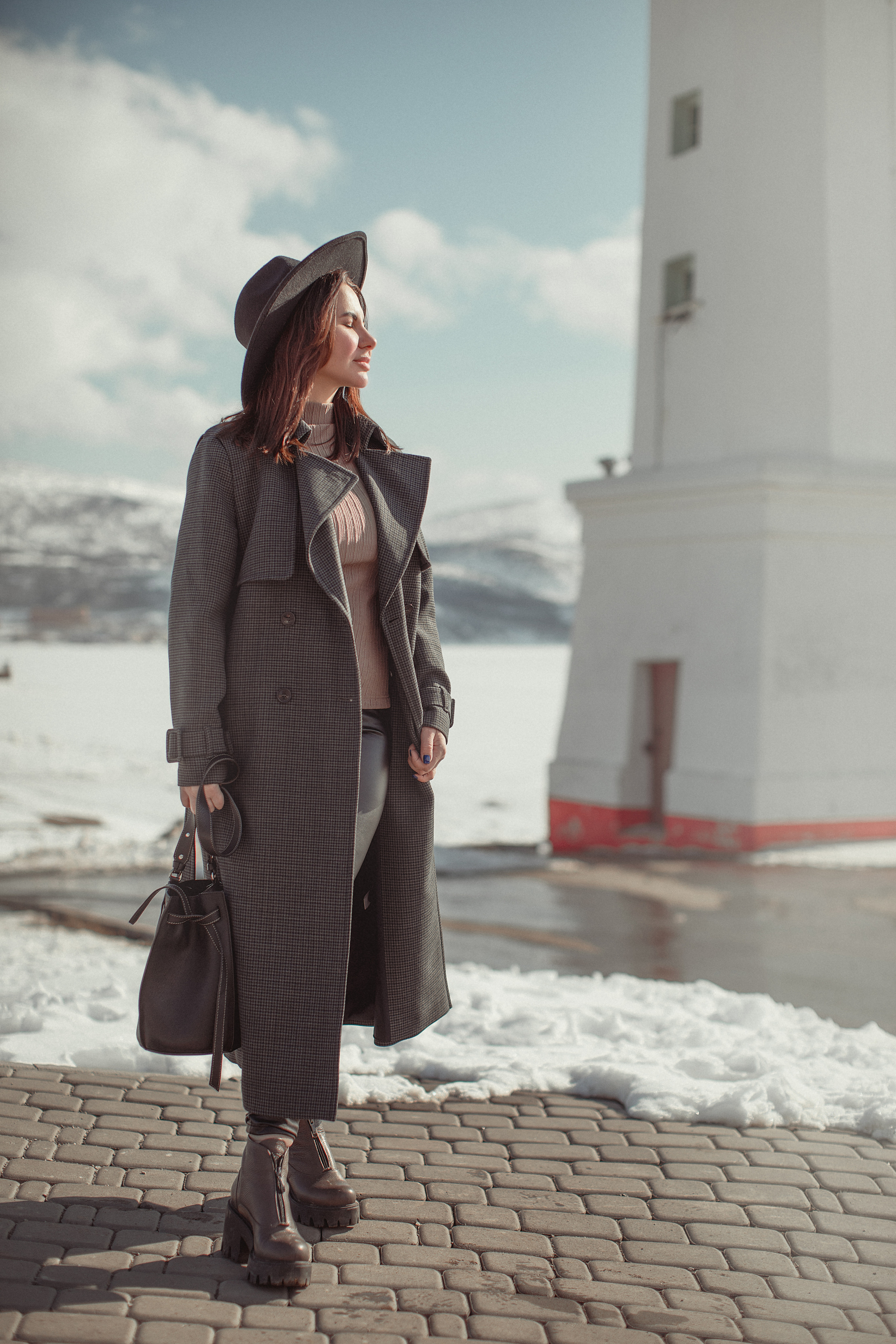 Лара прогулка. Фотограф Алёна Яковлева