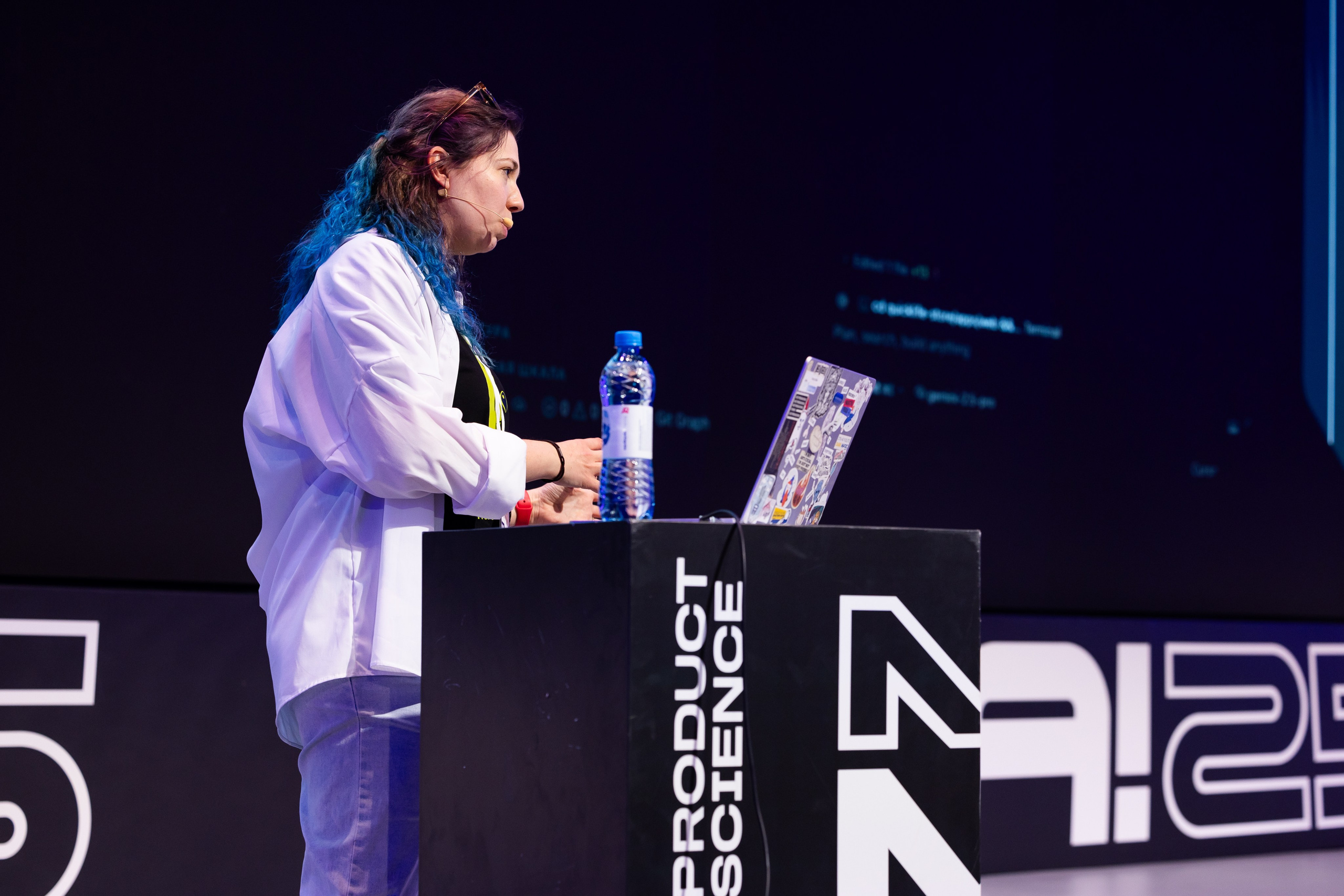 Aha! — 29–30 мая 2025. Фотобанк Матемаркетинг