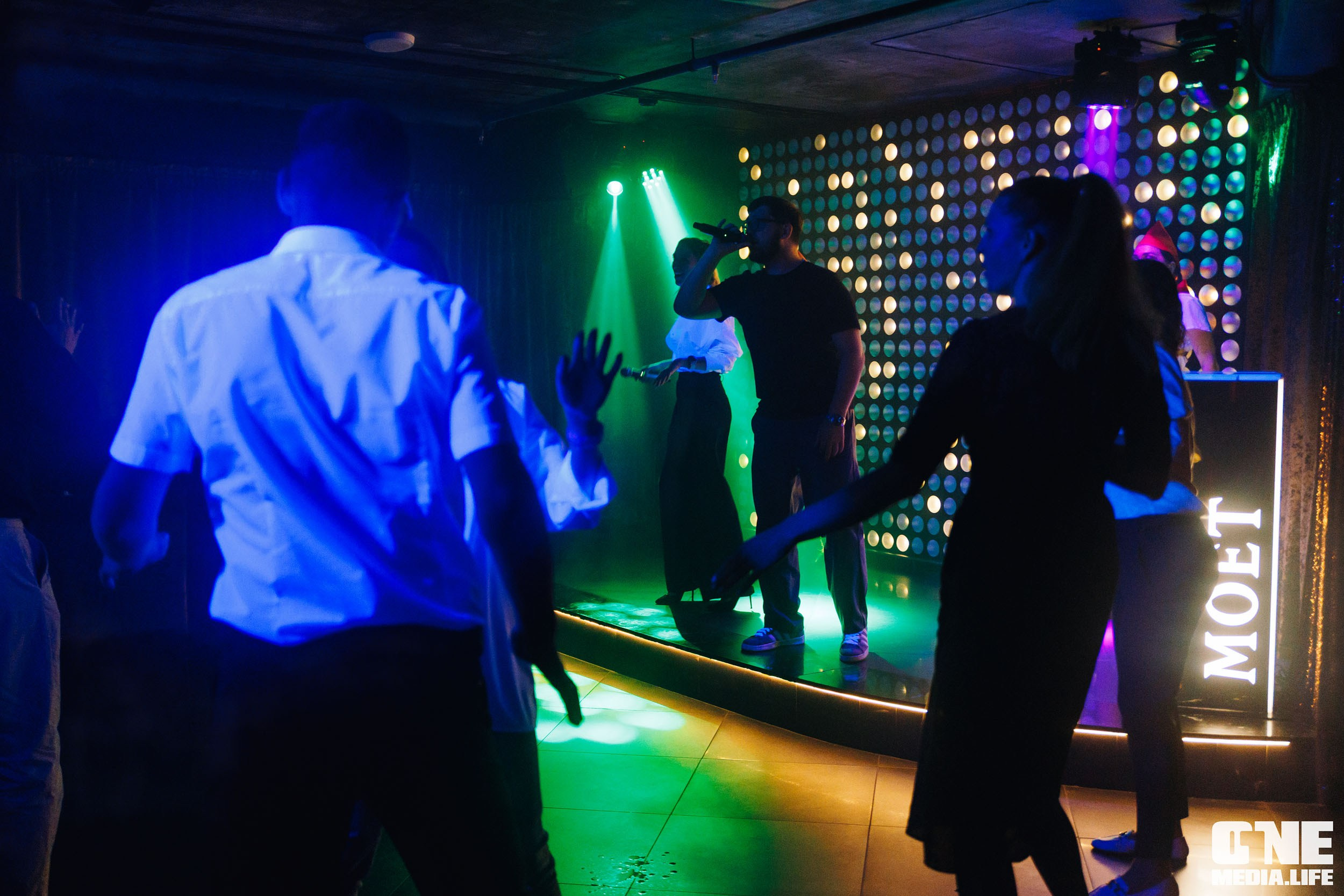 Фоторепортаж из караоке-клуба Эйфория. One Media Life: фоторепортажи, фотоотчеты с мероприятий и заведений