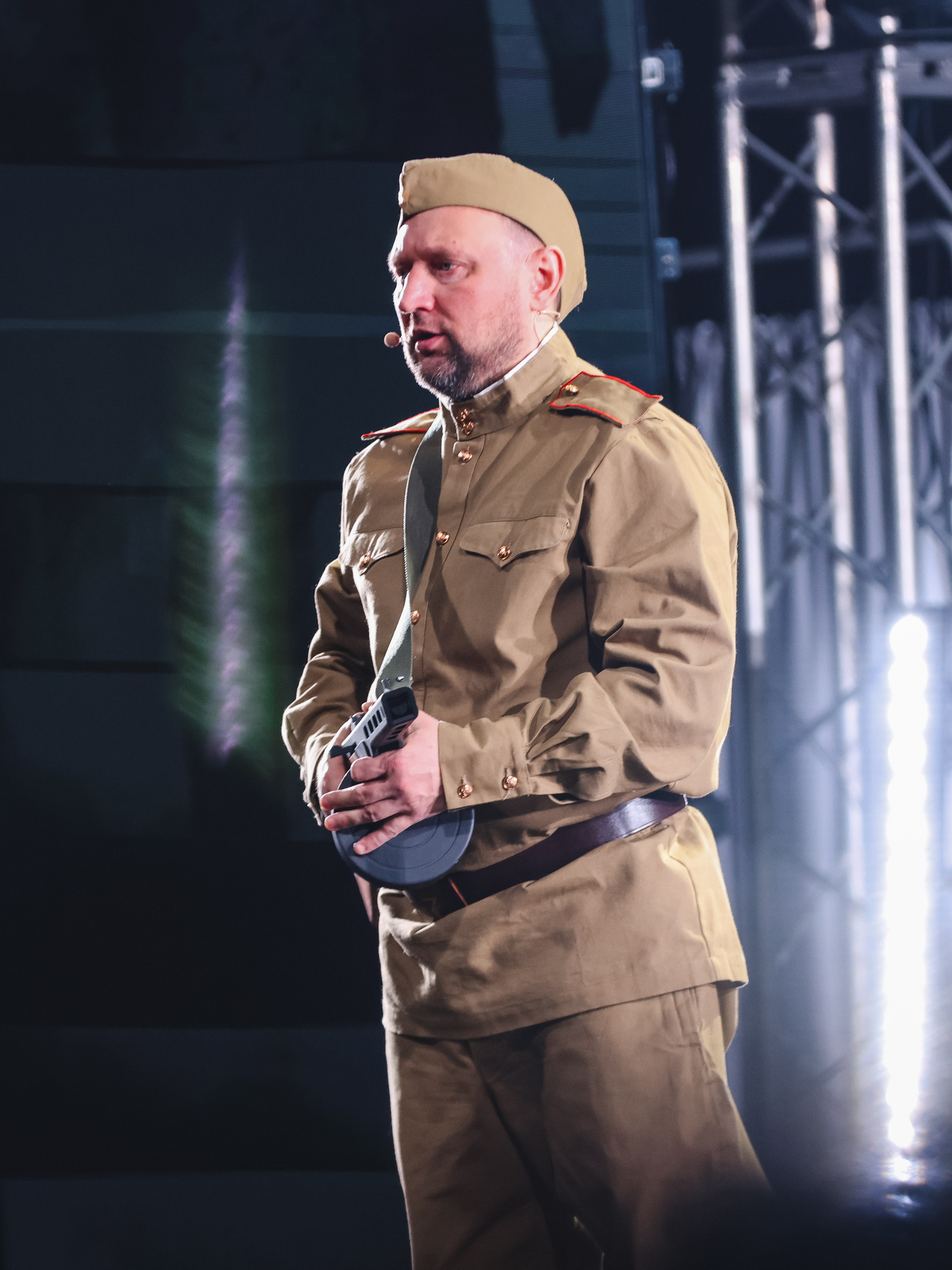 Василий Теркин, театр «Русская песня». Фотограф Ольга Махалова — Санкт-Петербург, Москва, Нижний Новгород