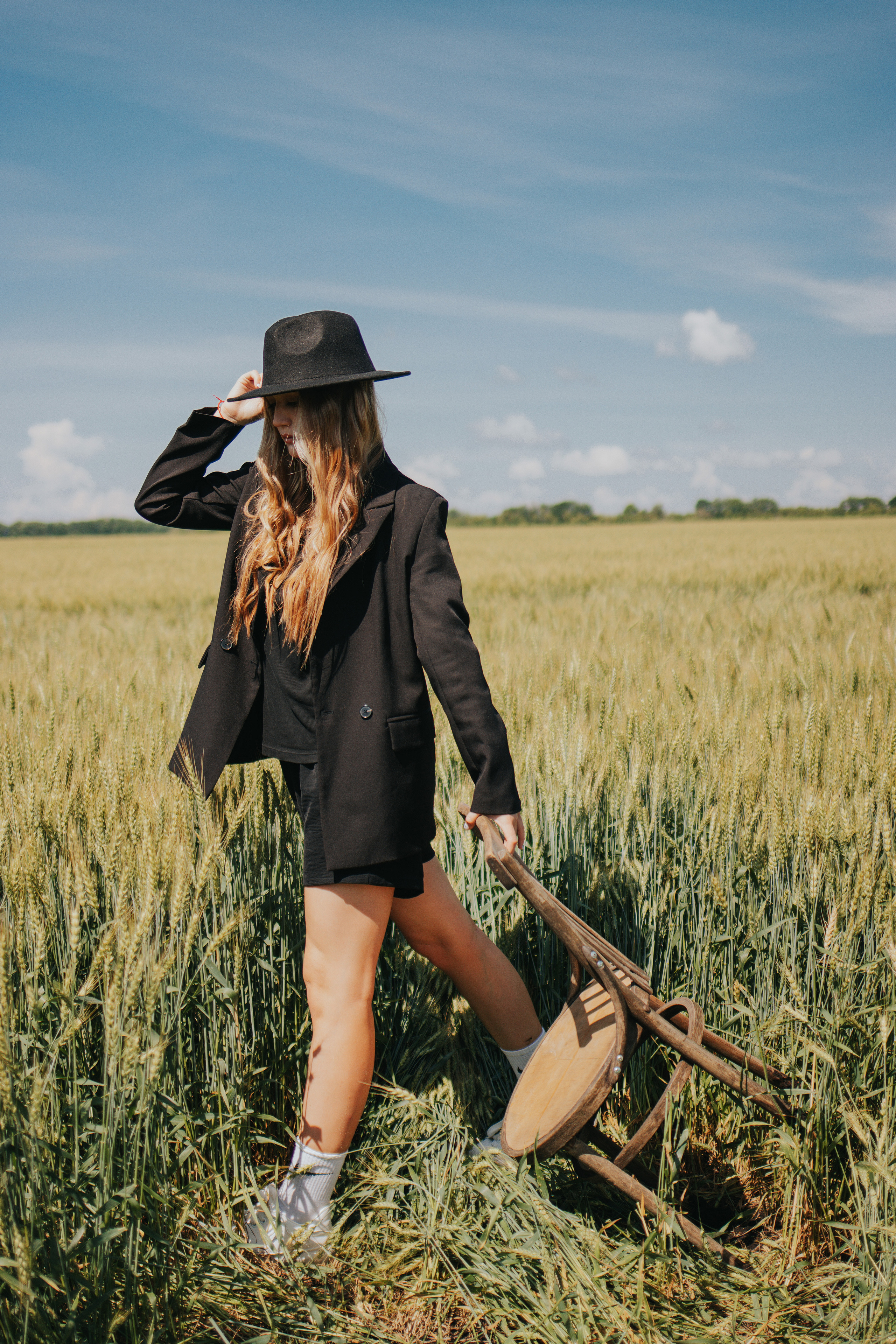 Яна в колосьях. Фотограф Пенза/Сердобск