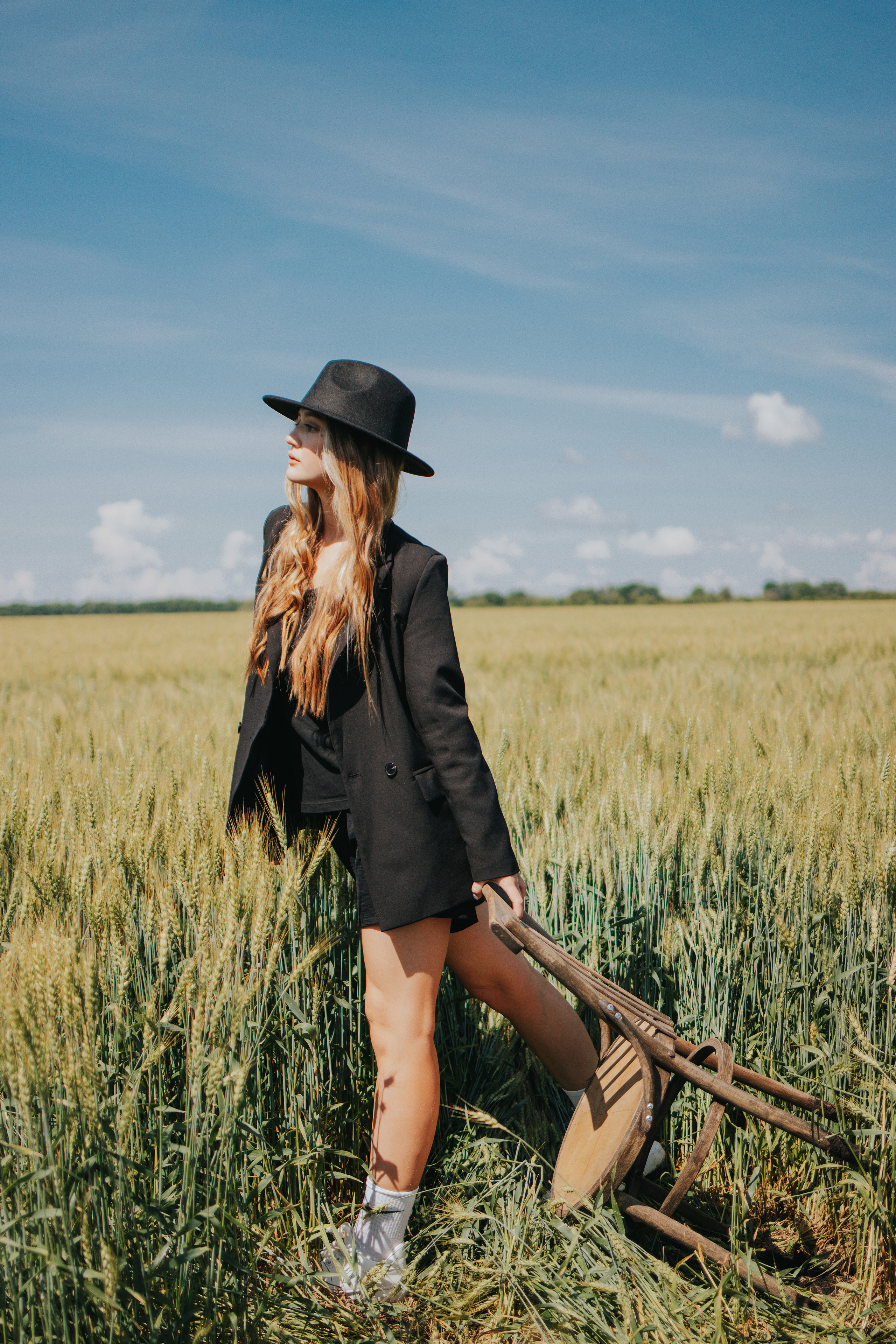 Яна в колосьях. Фотограф Пенза/Сердобск