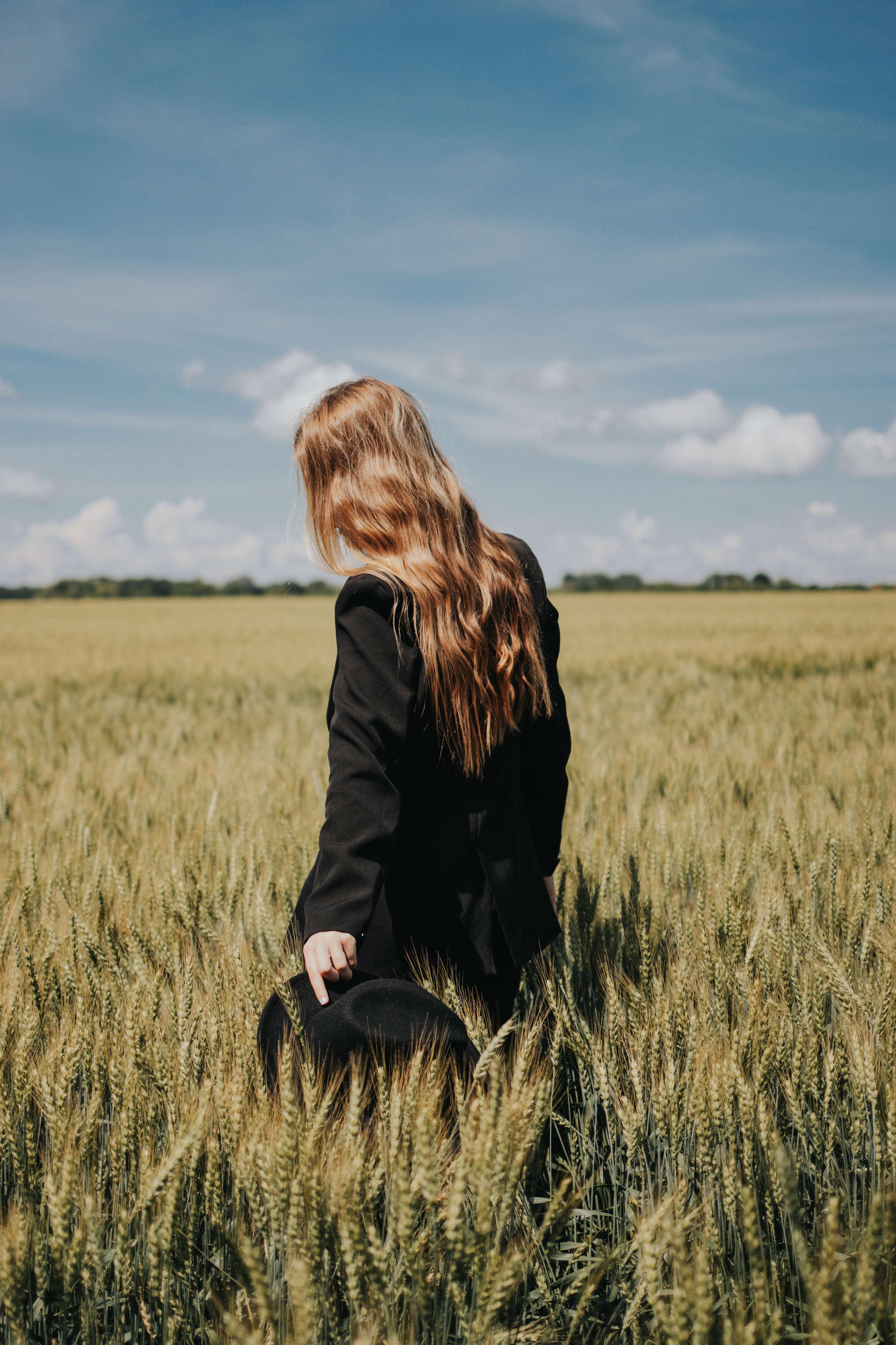 Яна в колосьях. Фотограф Пенза/Сердобск
