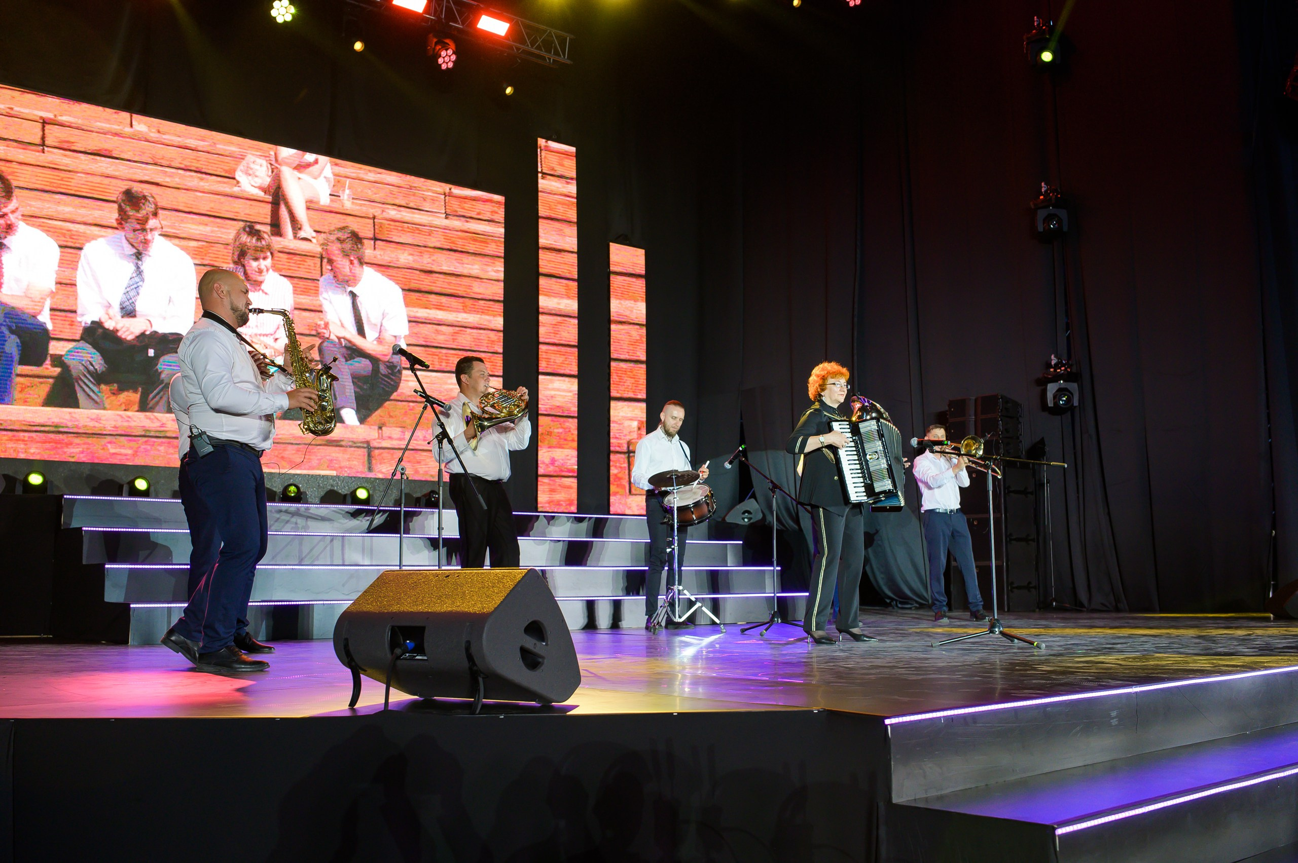 День Соц работника. Фотограф в Кемерово Владислав Шульц