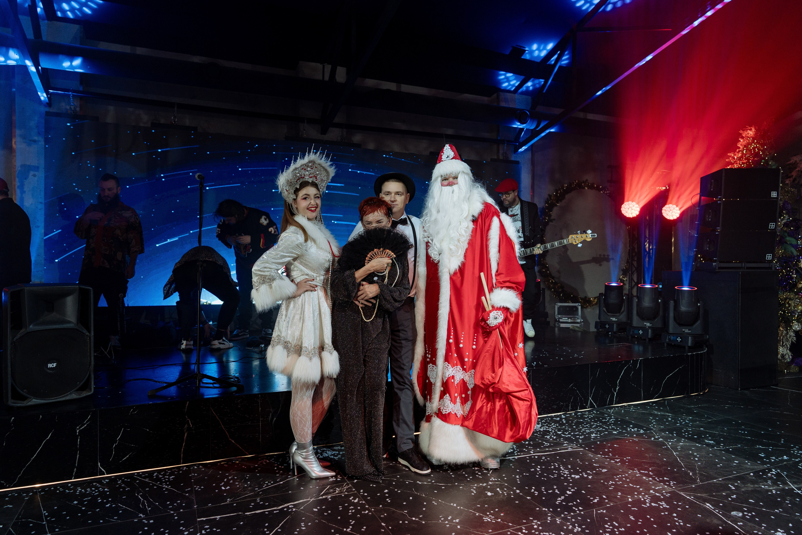 Альбион Тур