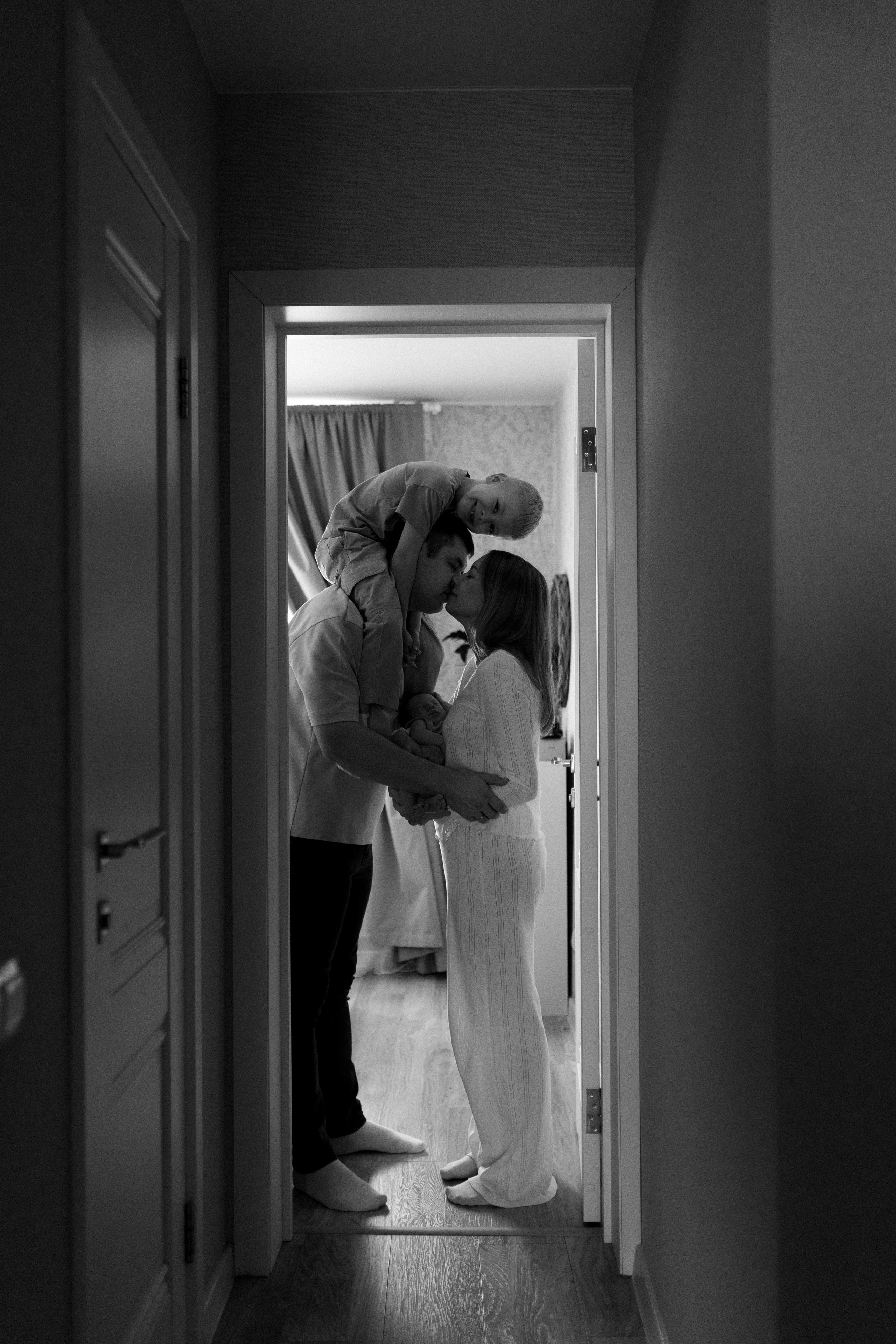 Фотосессия новорождённого Краснодар, семейный фотограф в Краснодаре Яна Морева. Семейный фотограф в Краснодаре Яна Морева