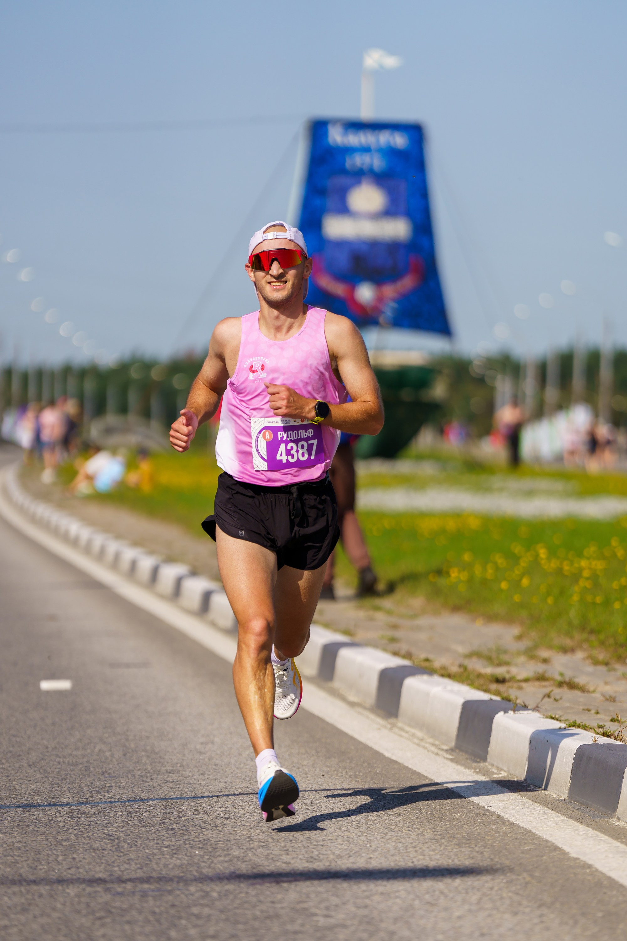 Фотографии Калужский Космический марафон 2025, Взрослые. Фотограф спортивные события, недвижимость, турбизнес