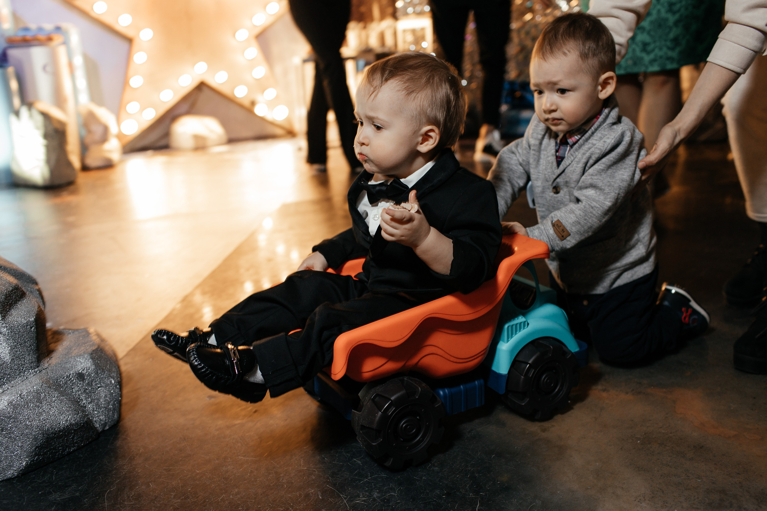 Артемий 2 года @allazemaalla. Свадебный и семейный фотограф