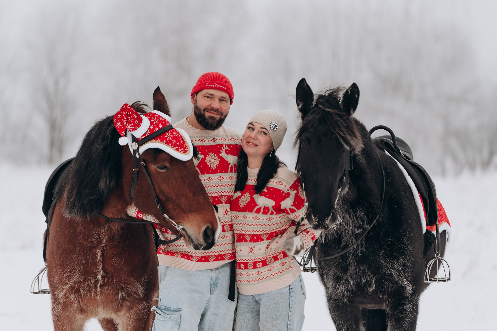 Зимняя фотосессия с лошадьми для двоих. Свадебный и репортажный фотограф в Ярославле Евгений Сальников