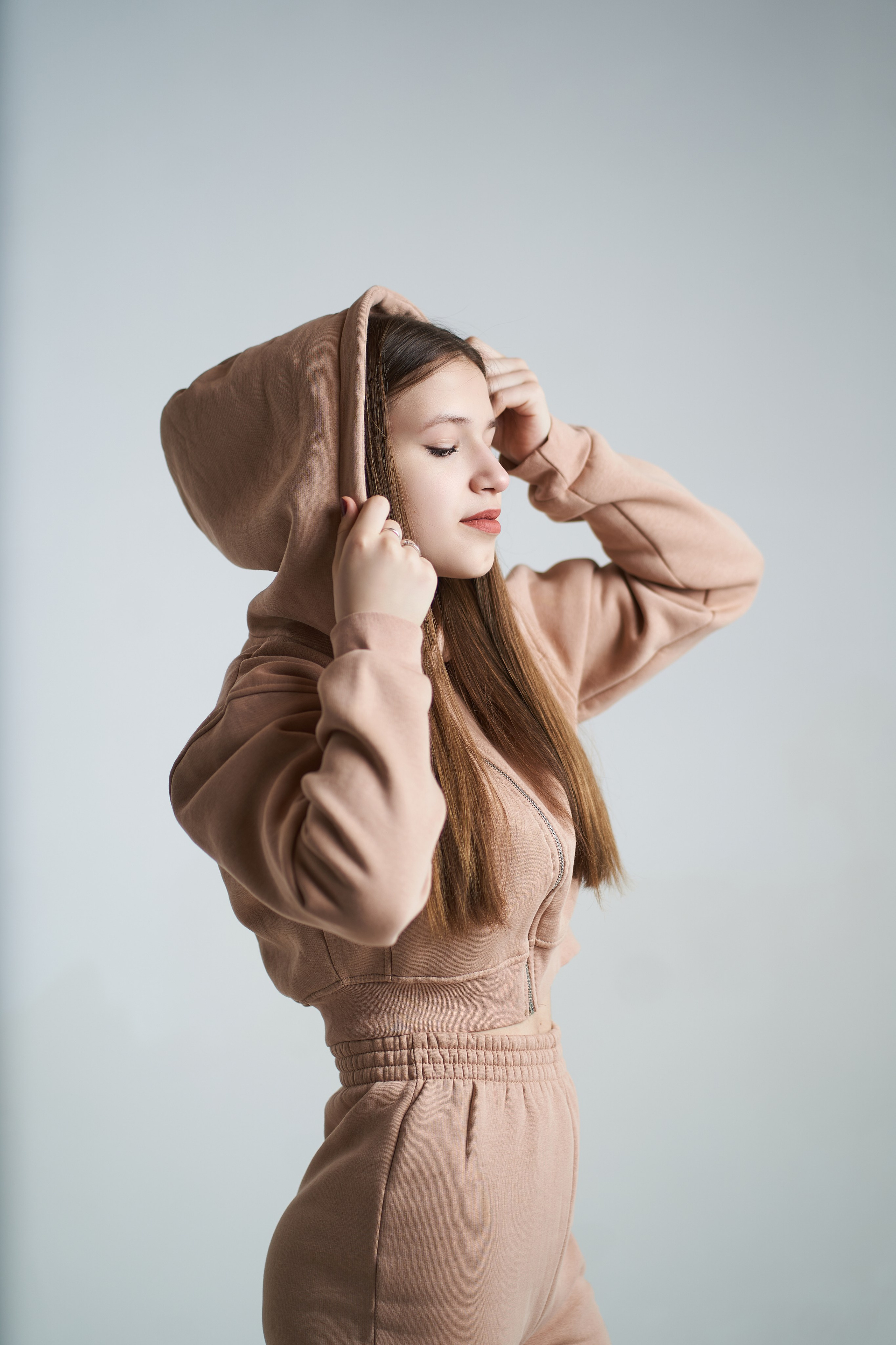 Предметная и фудсъёмка в Москве. Фото для маркетплейсов. Фотограф Петр Анисимов