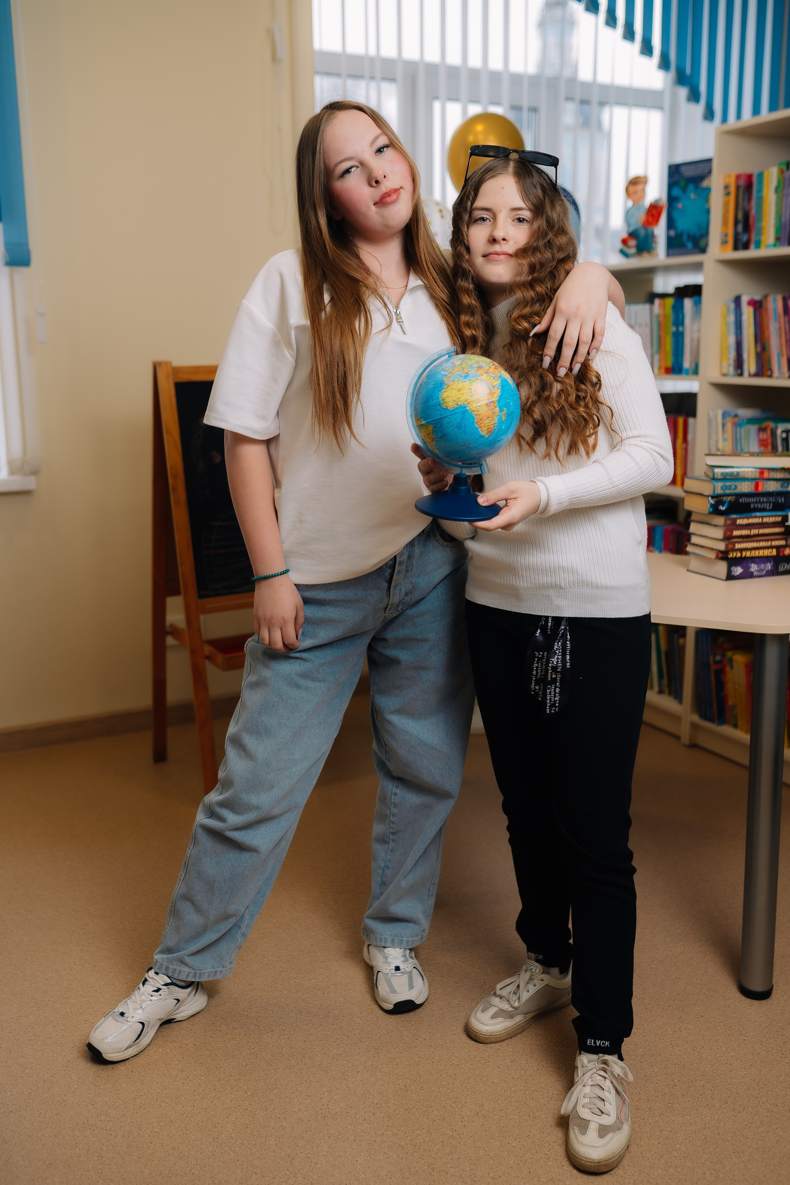 9 класс 1 школа. Фотограф Торопец Кристина Абрамова Kanwellia photography