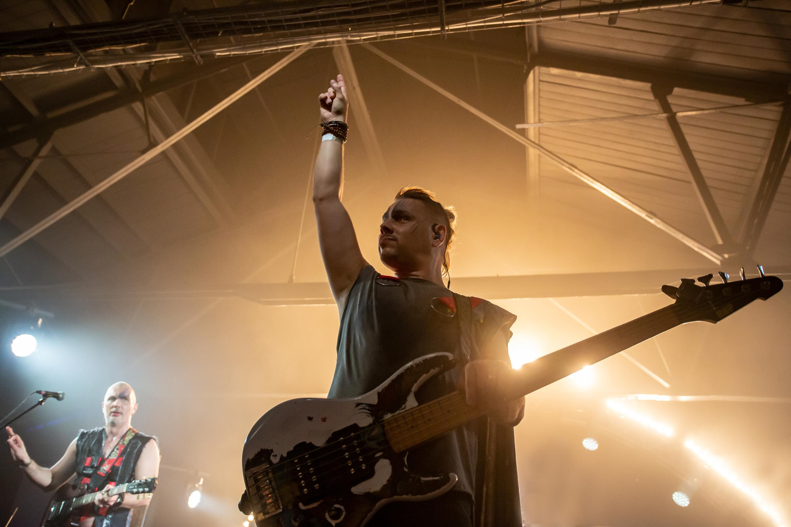 СКВОРЦЫ СТЕПАНОВА (ЖИВОЙ). Фотограф Сонкина Татьяна