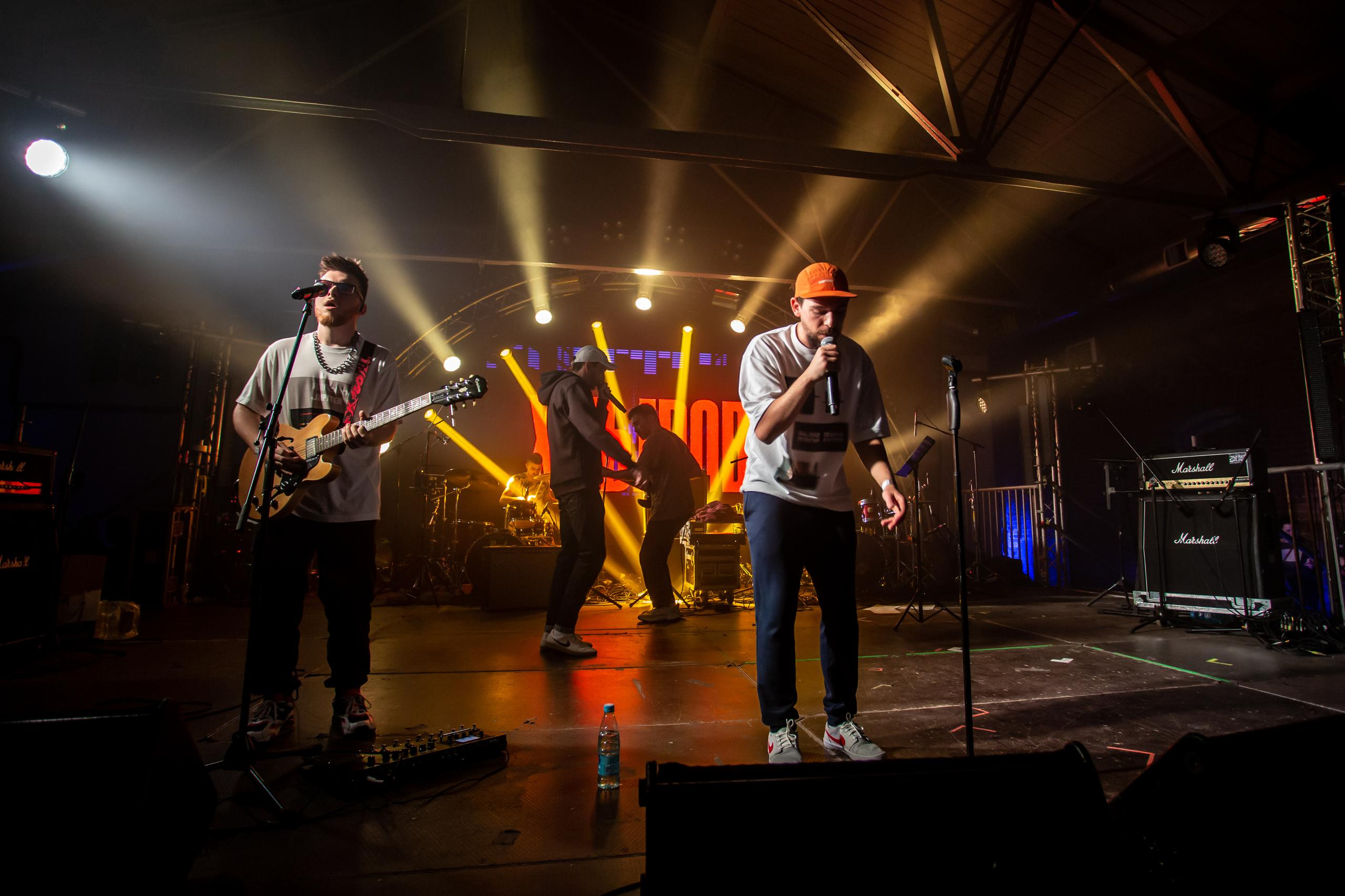 ХМЫРОВ (ЖИВОЙ). Photographer Sonkina Tatiana (Tanya Ash)