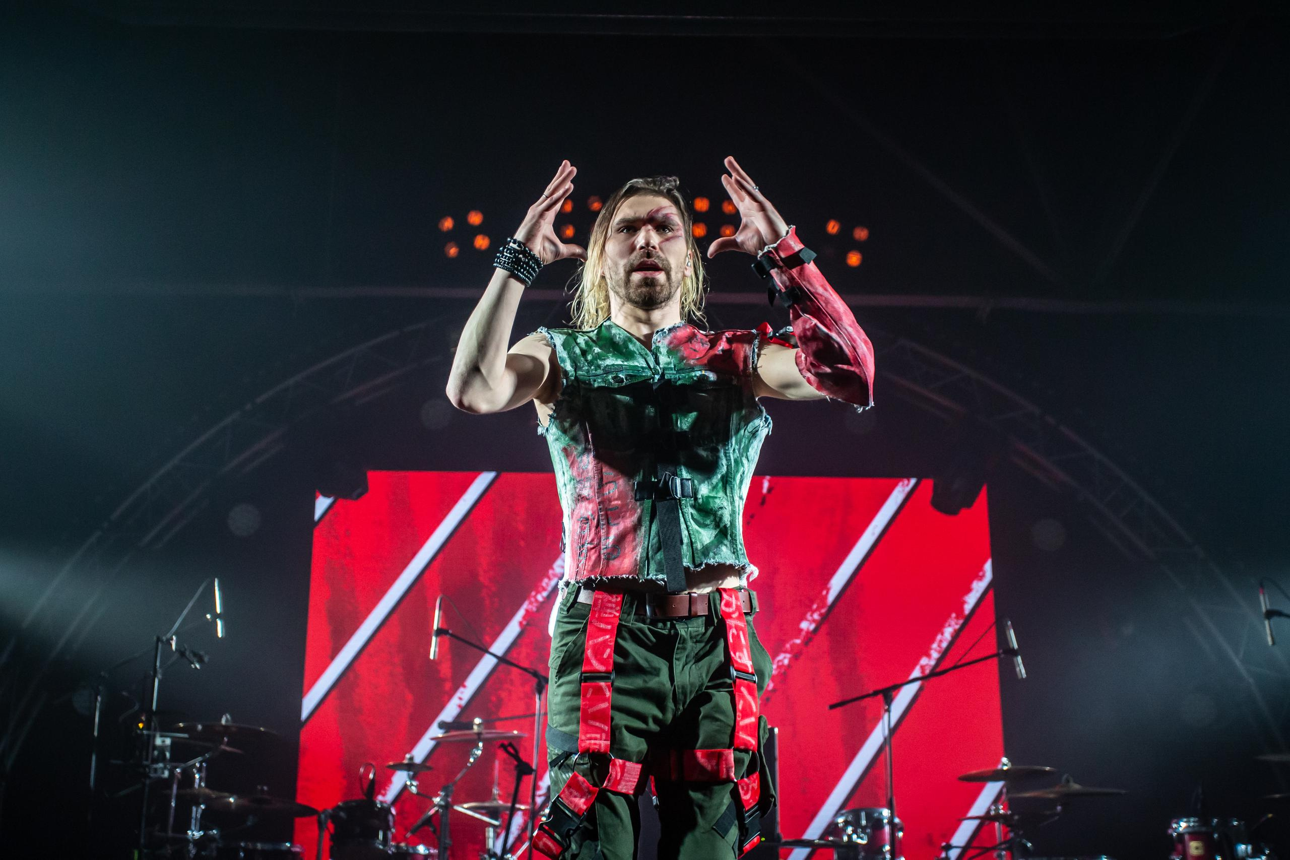 СКВОРЦЫ СТЕПАНОВА (ЖИВОЙ). Фотограф Сонкина Татьяна