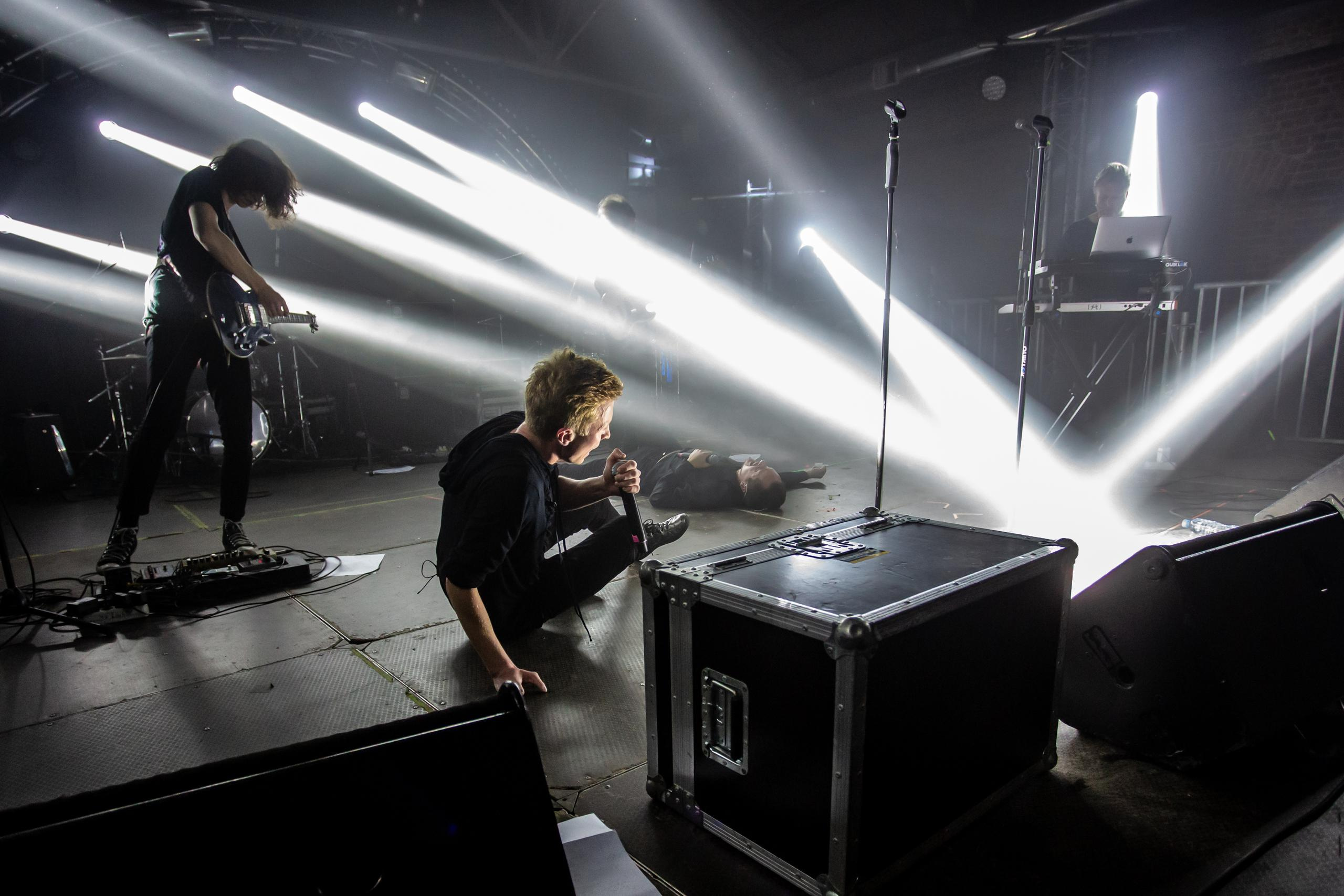 ПЛОЩАДЬ ВОССТАНИЯ (ЖИВОЙ). Фотограф Сонкина Татьяна